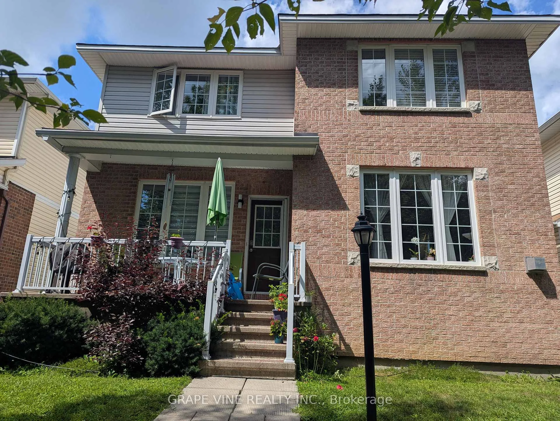 Photo 1 of 319 Parkin Circle, Ottawa, Blossom Park/Kemp Park/Findlay Creek — HOMEH