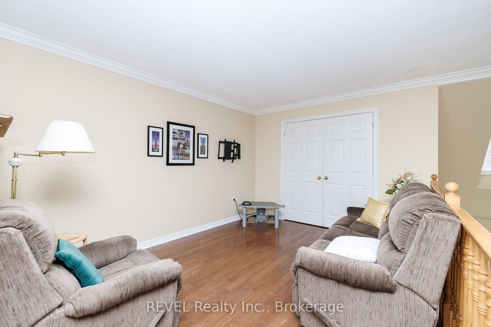 Photo 28 of 6280 Stonefield Park, Niagara Falls, Stamford — HOMEH