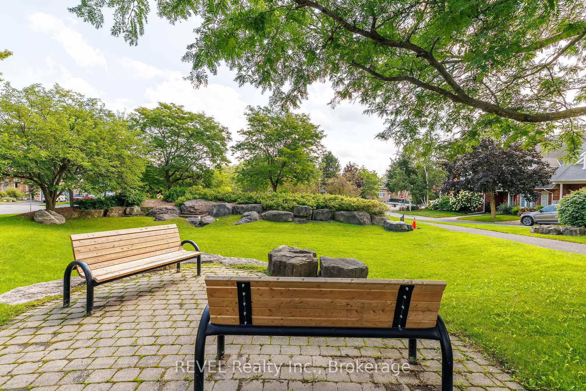 Photo 41 of 6280 Stonefield Park, Niagara Falls, Stamford — HOMEH