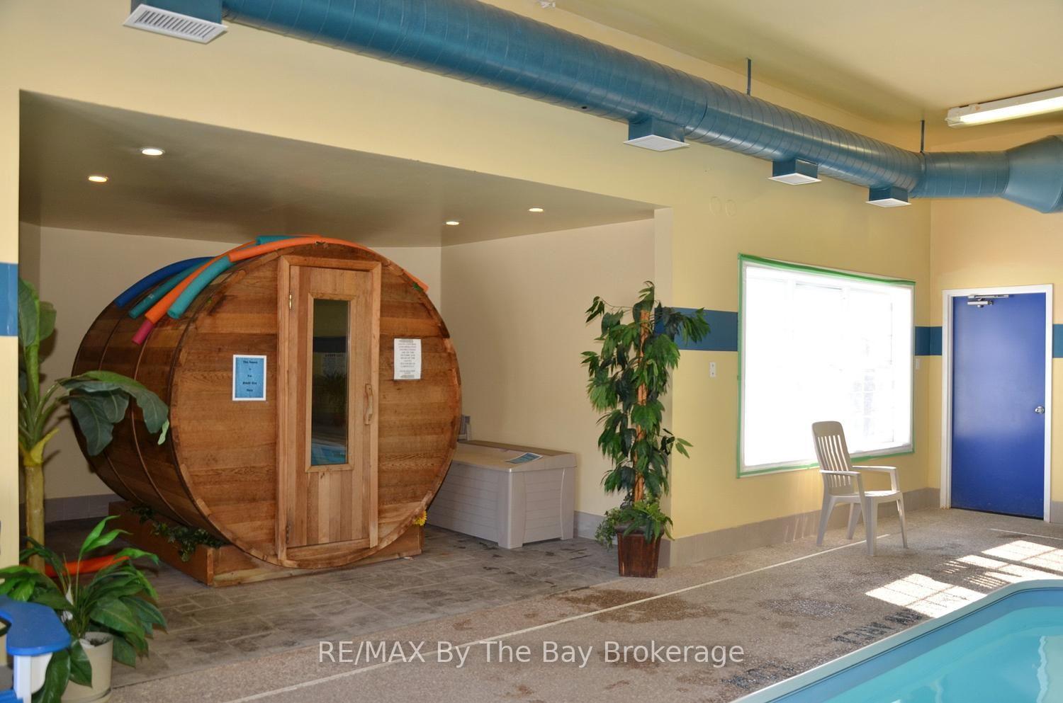 Photo 37 of 54 The Board Walk, Wasaga Beach — HOMEH