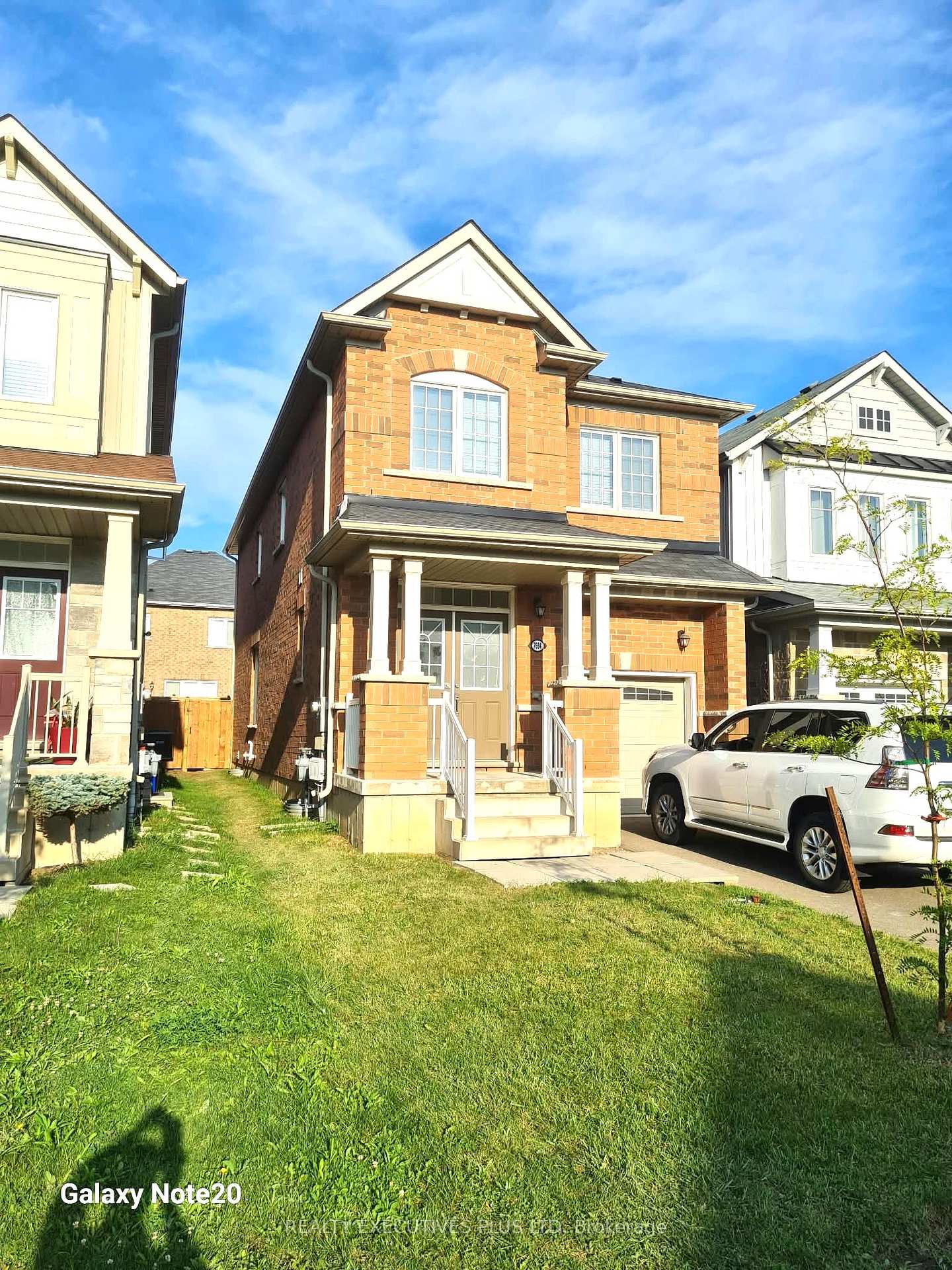 Photo of 7694 Shagbark Avenue