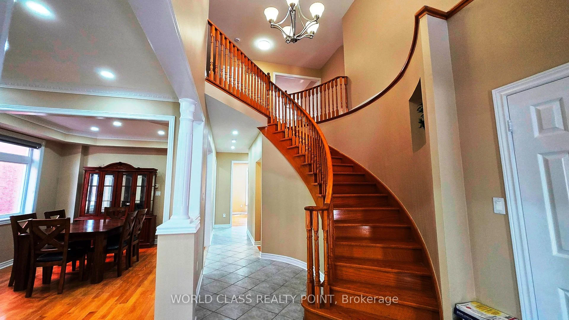 Photo 15 of 39 Tremblay Avenue, Vaughan, Vellore Village — HOMEH
