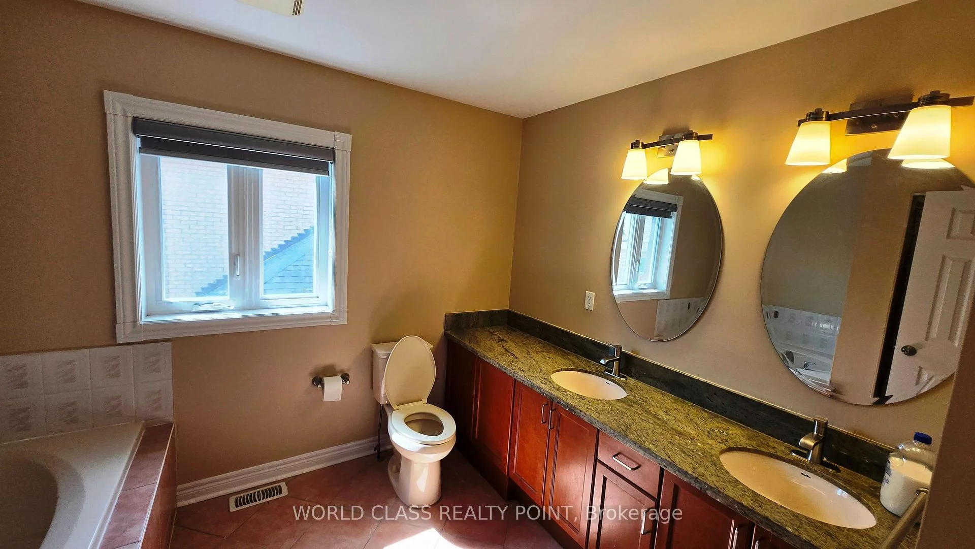 Photo 22 of 39 Tremblay Avenue, Vaughan, Vellore Village — HOMEH