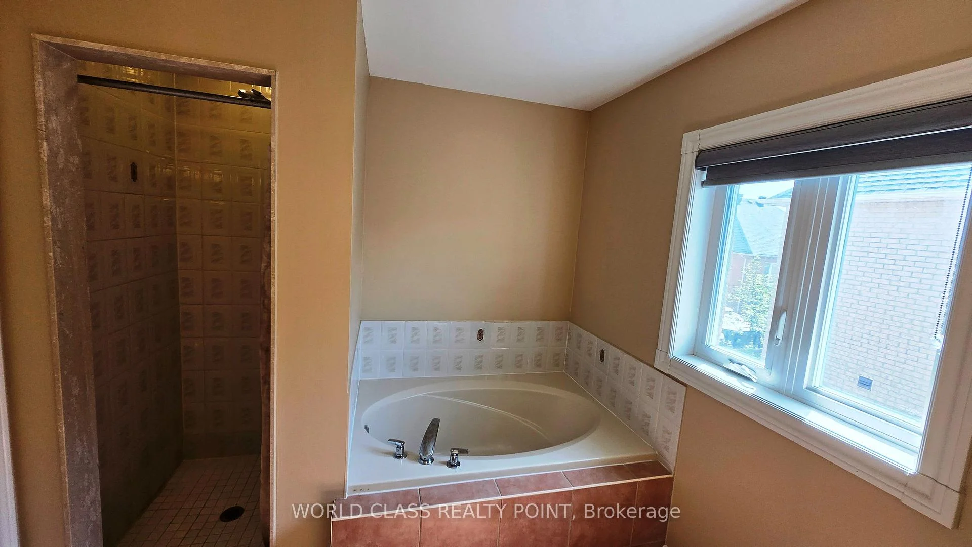 Photo 24 of 39 Tremblay Avenue, Vaughan, Vellore Village — HOMEH