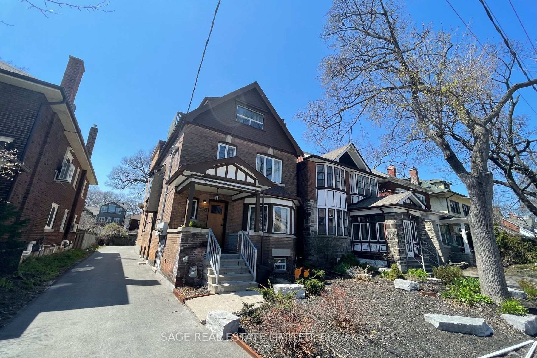 Photo 2 of Unit 1, 296 Runnymede Road, Toronto, Runnymede-Bloor West Village — HOMEH