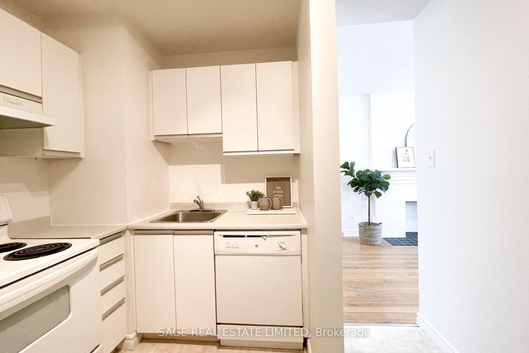 Photo 13 of Unit 1, 296 Runnymede Road, Toronto, Runnymede-Bloor West Village — HOMEH