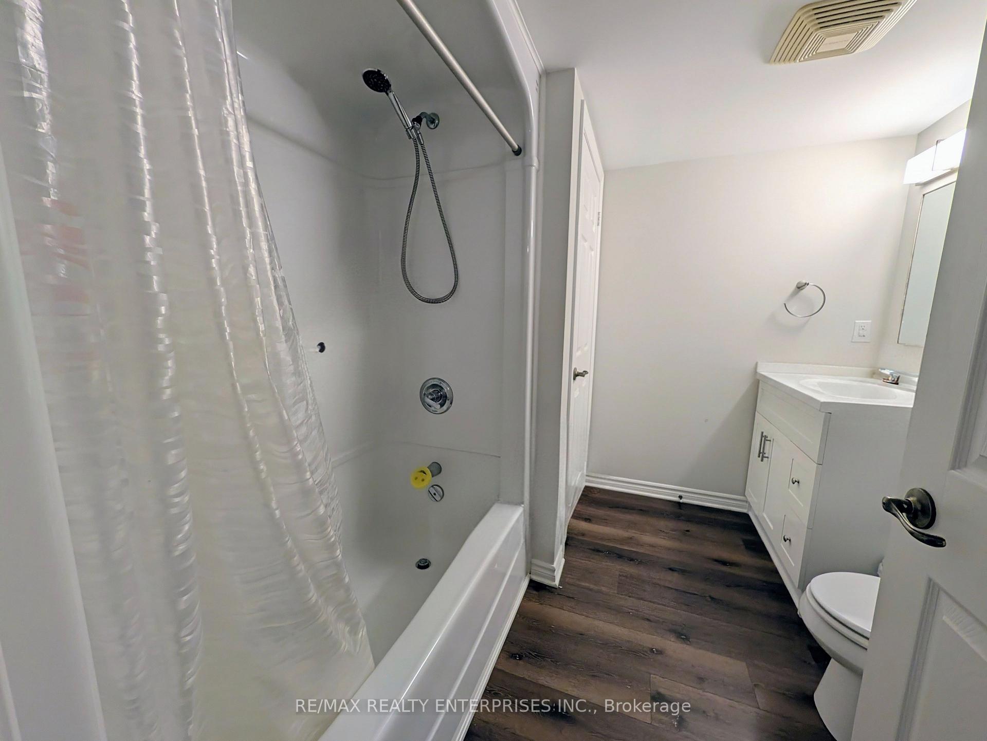 Photo 11 of Unit 209, 2035 Appleby Line, Burlington, Uptown — HOMEH