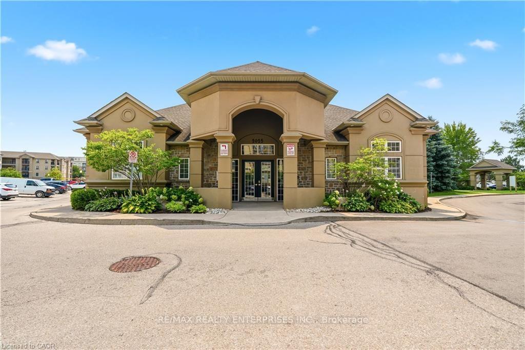 Photo 17 of Unit 209, 2035 Appleby Line, Burlington, Uptown — HOMEH