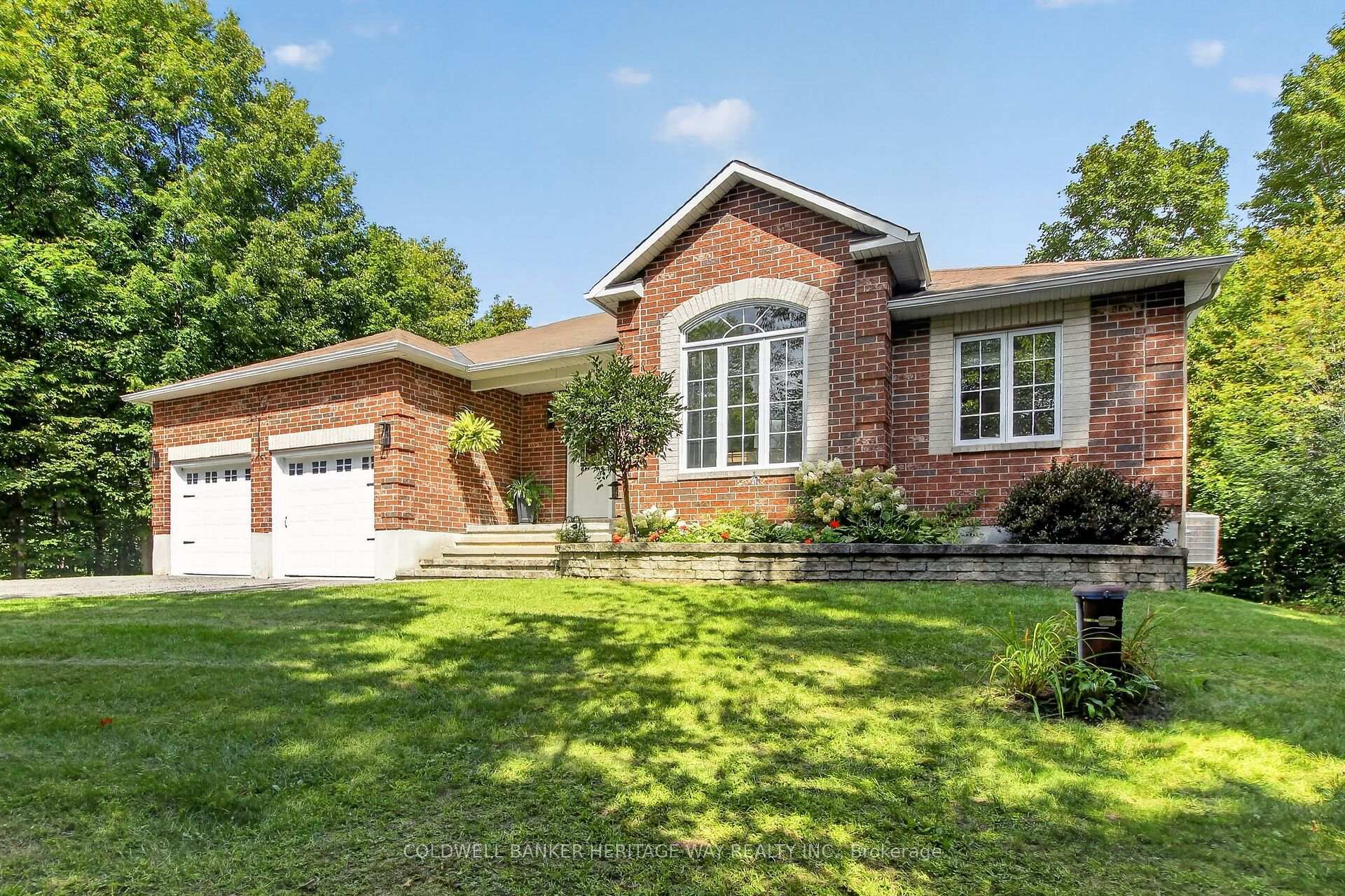 Photo 3 of 515 Balmoral Drive, Beckwith, Beckwith Twp — HOMEH