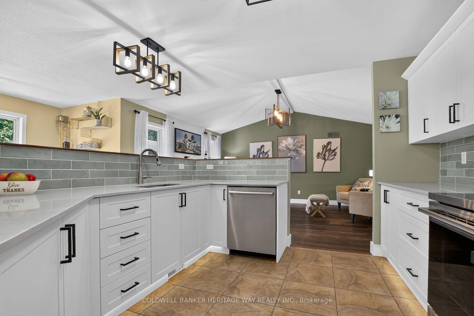 Photo 11 of 515 Balmoral Drive, Beckwith, Beckwith Twp — HOMEH