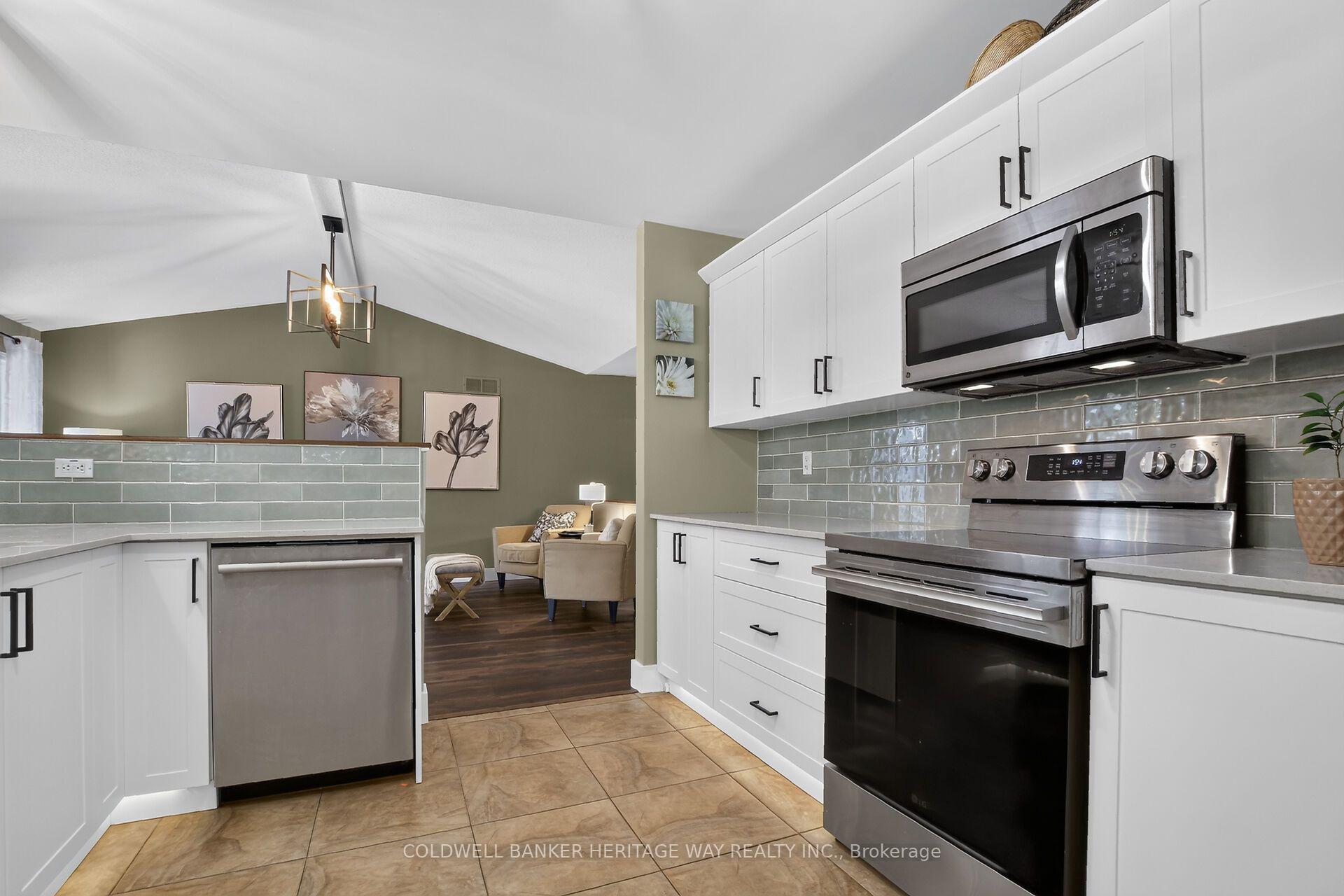 Photo 12 of 515 Balmoral Drive, Beckwith, Beckwith Twp — HOMEH
