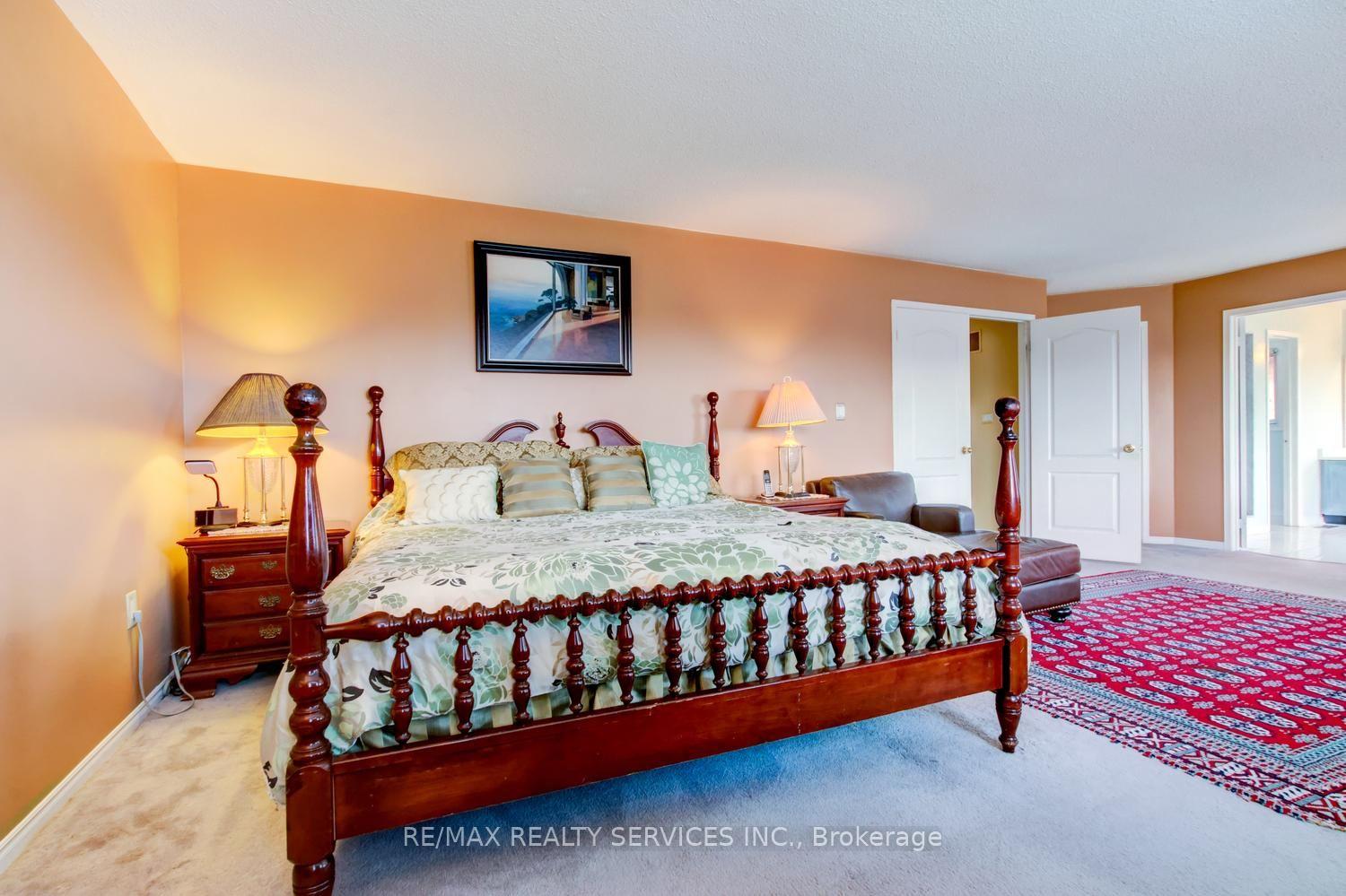 Photo 26 of 671 Peter Robertson Boulevard, Brampton, Sandringham-Wellington — HOMEH