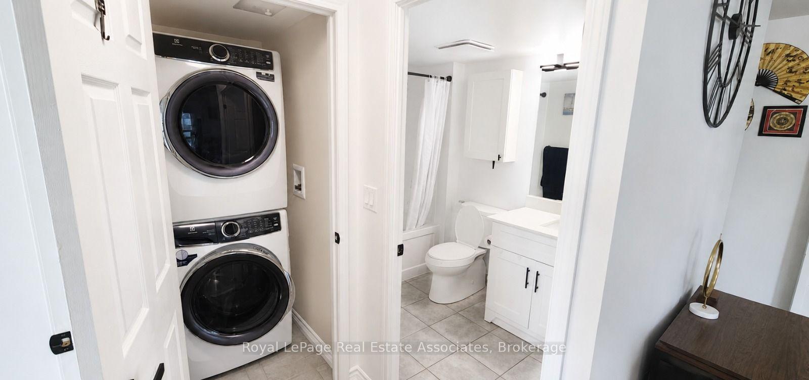 Photo 23 of Unit 1910, 19 Grand Trunk Crescent, Toronto, Waterfront Communities — HOMEH