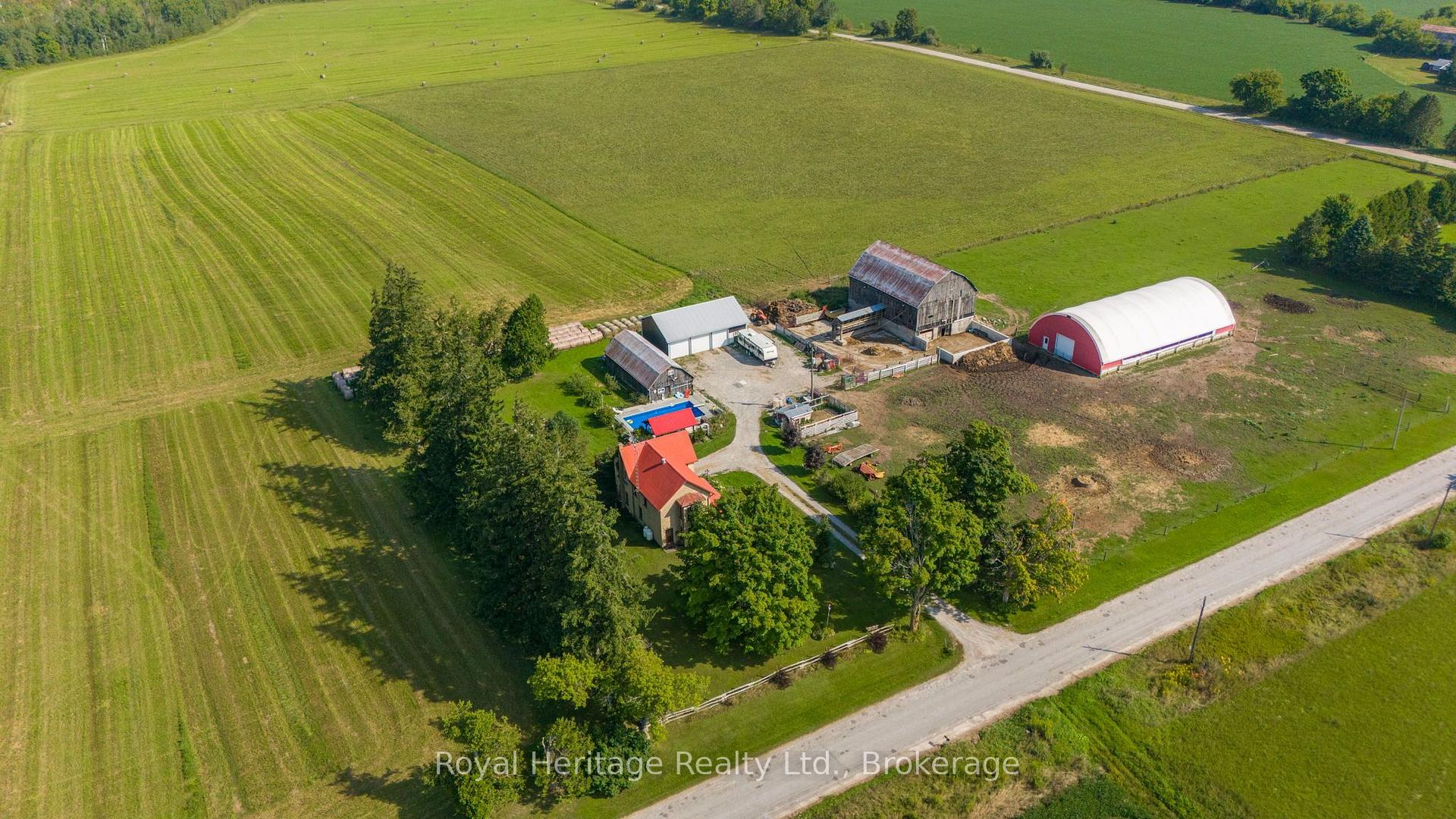Photo 2 of 285 Cresswell Road, Kawartha Lakes, Mariposa — HOMEH