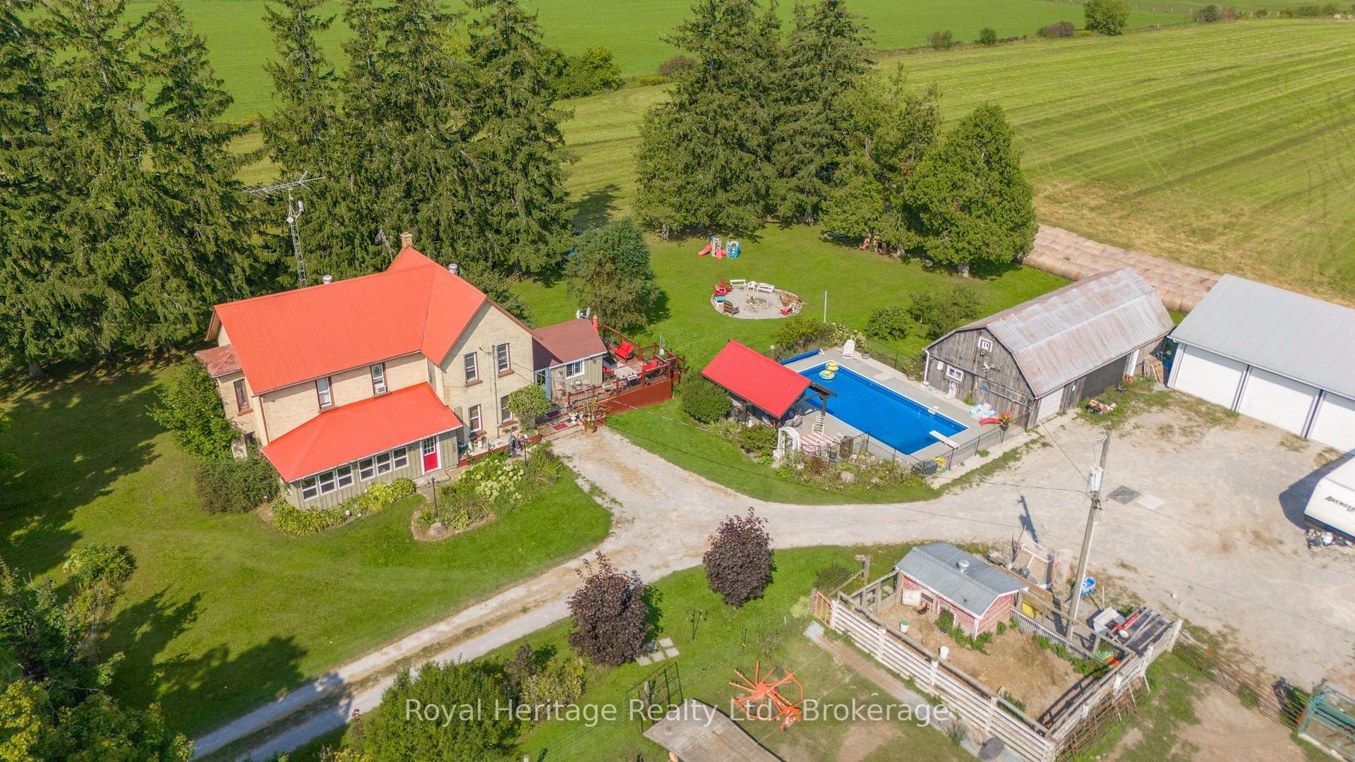Photo 3 of 285 Cresswell Road, Kawartha Lakes, Mariposa — HOMEH