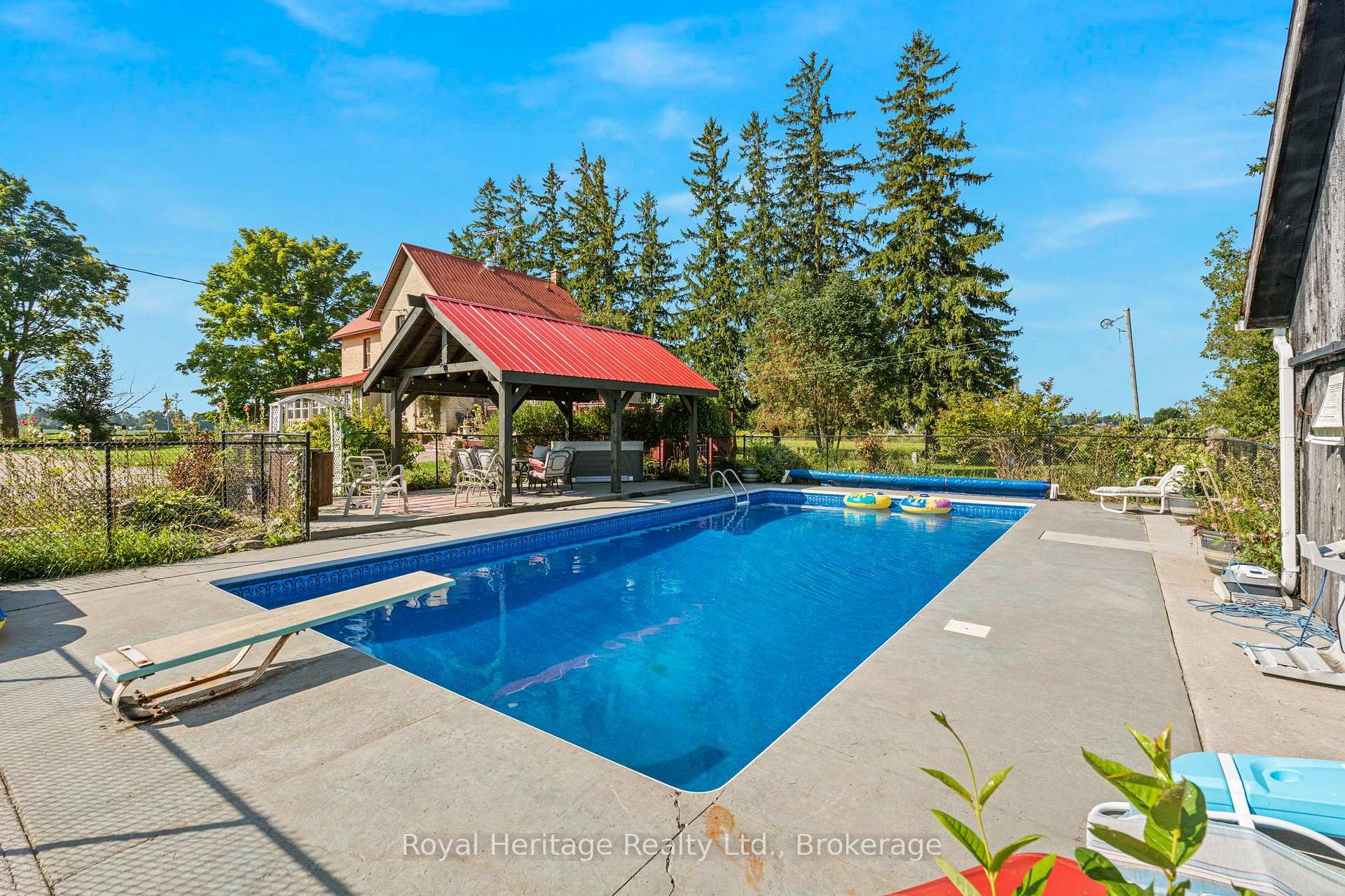 Photo 7 of 285 Cresswell Road, Kawartha Lakes, Mariposa — HOMEH