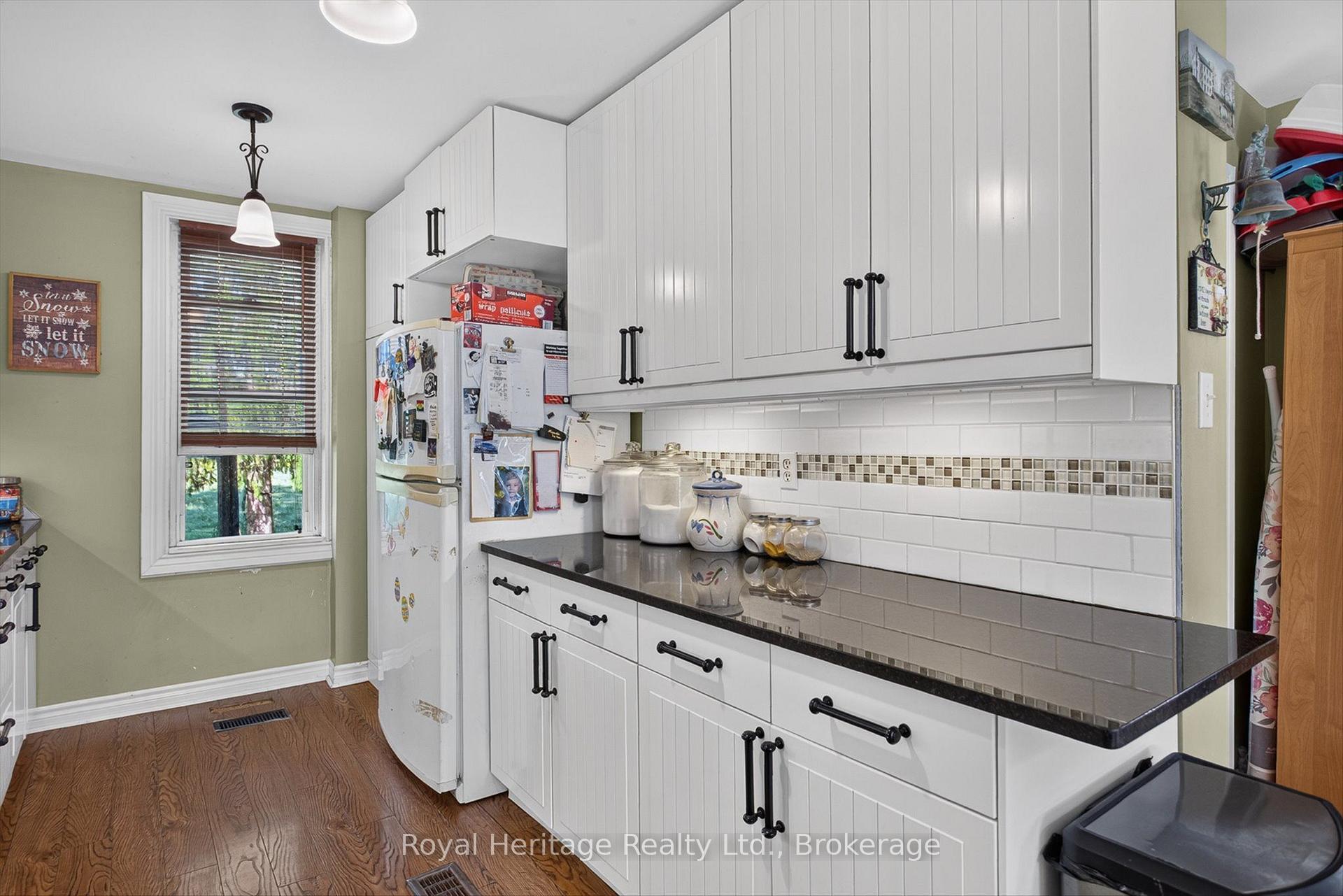 Photo 13 of 285 Cresswell Road, Kawartha Lakes, Mariposa — HOMEH