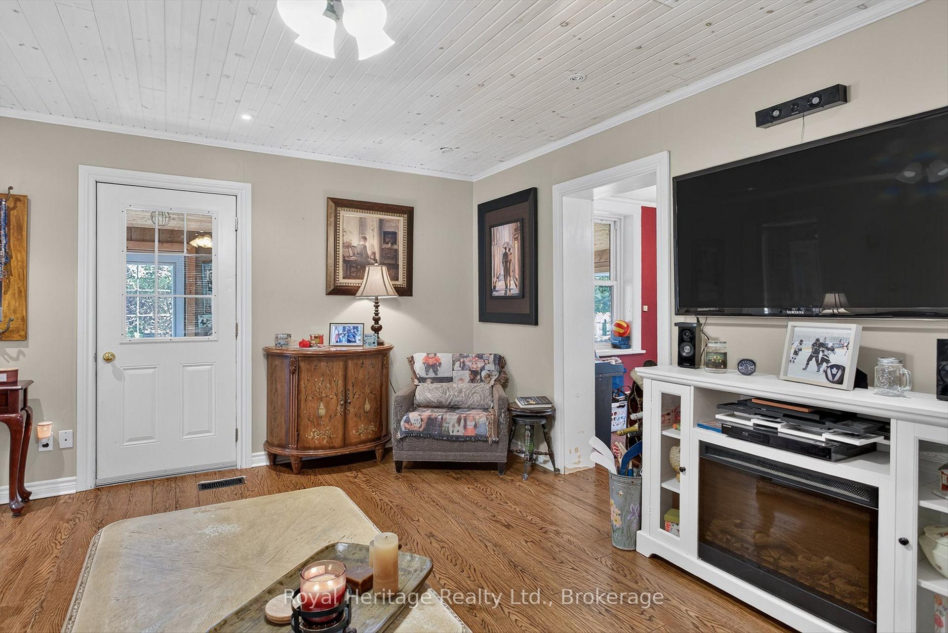 Photo 18 of 285 Cresswell Road, Kawartha Lakes, Mariposa — HOMEH