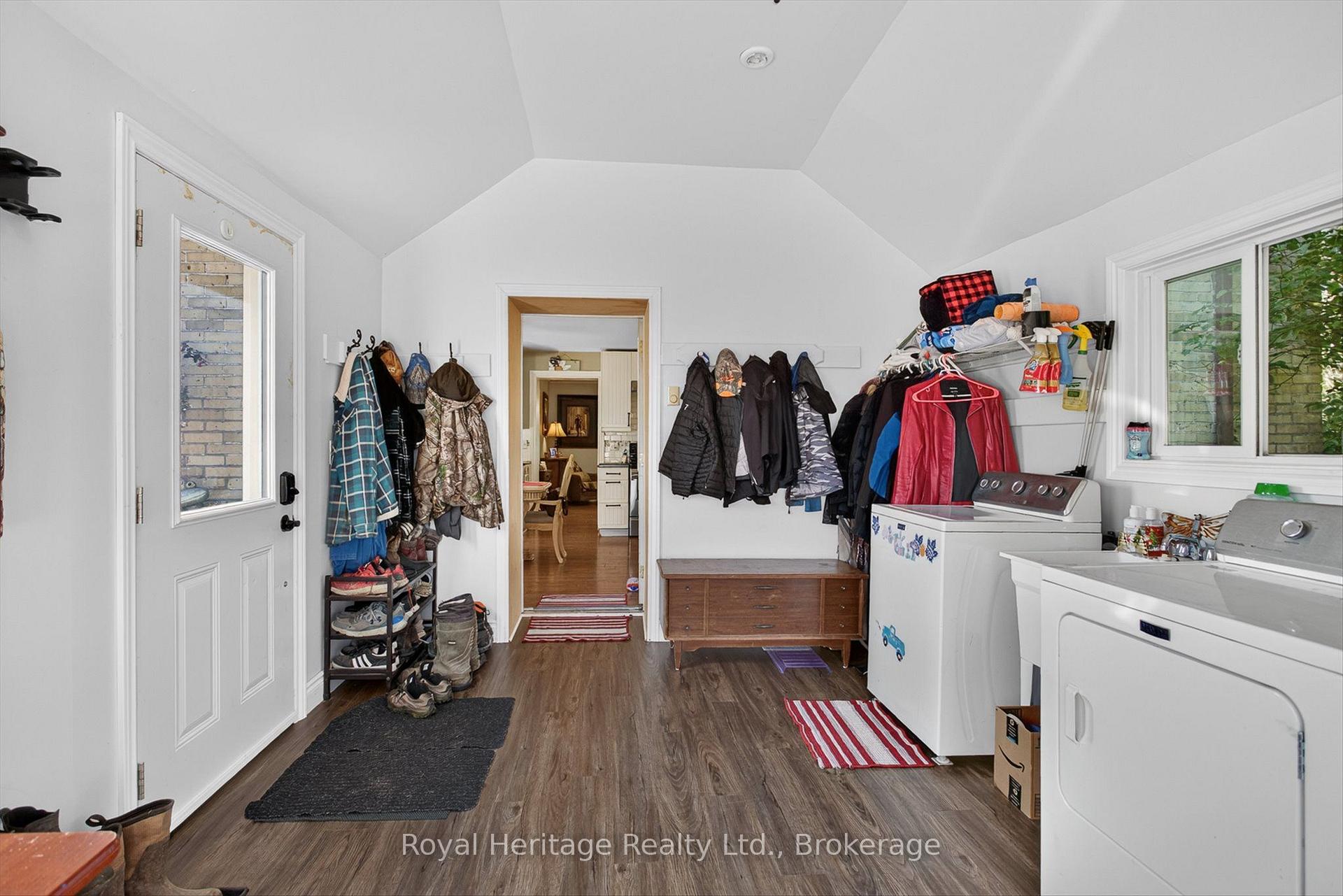 Photo 23 of 285 Cresswell Road, Kawartha Lakes, Mariposa — HOMEH