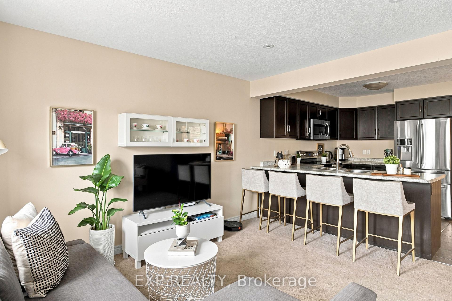 Photo 13 of 187 Eden Oak Trail, Kitchener, Idlewood/Lackner Woods — HOMEH