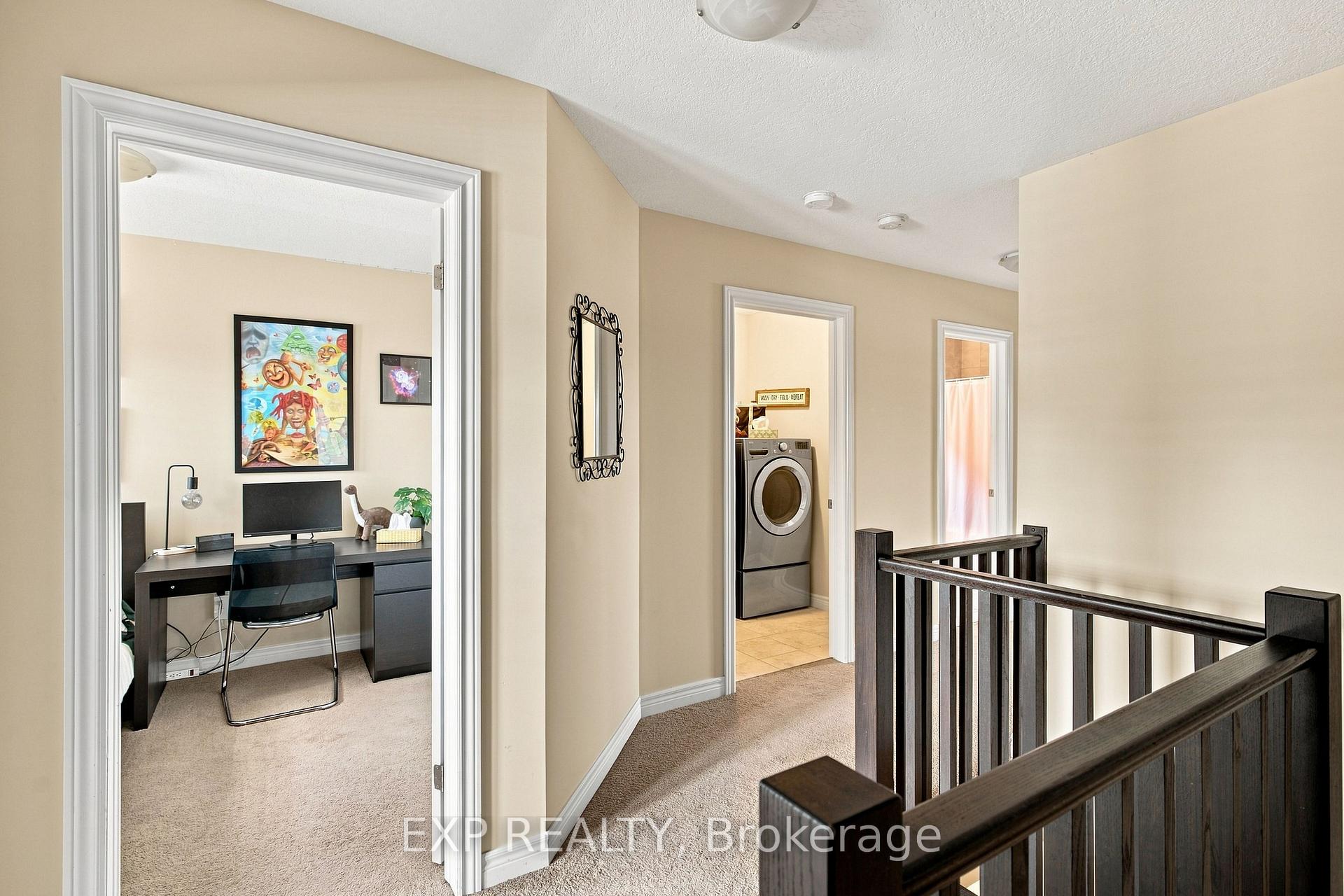 Photo 17 of 187 Eden Oak Trail, Kitchener, Idlewood/Lackner Woods — HOMEH