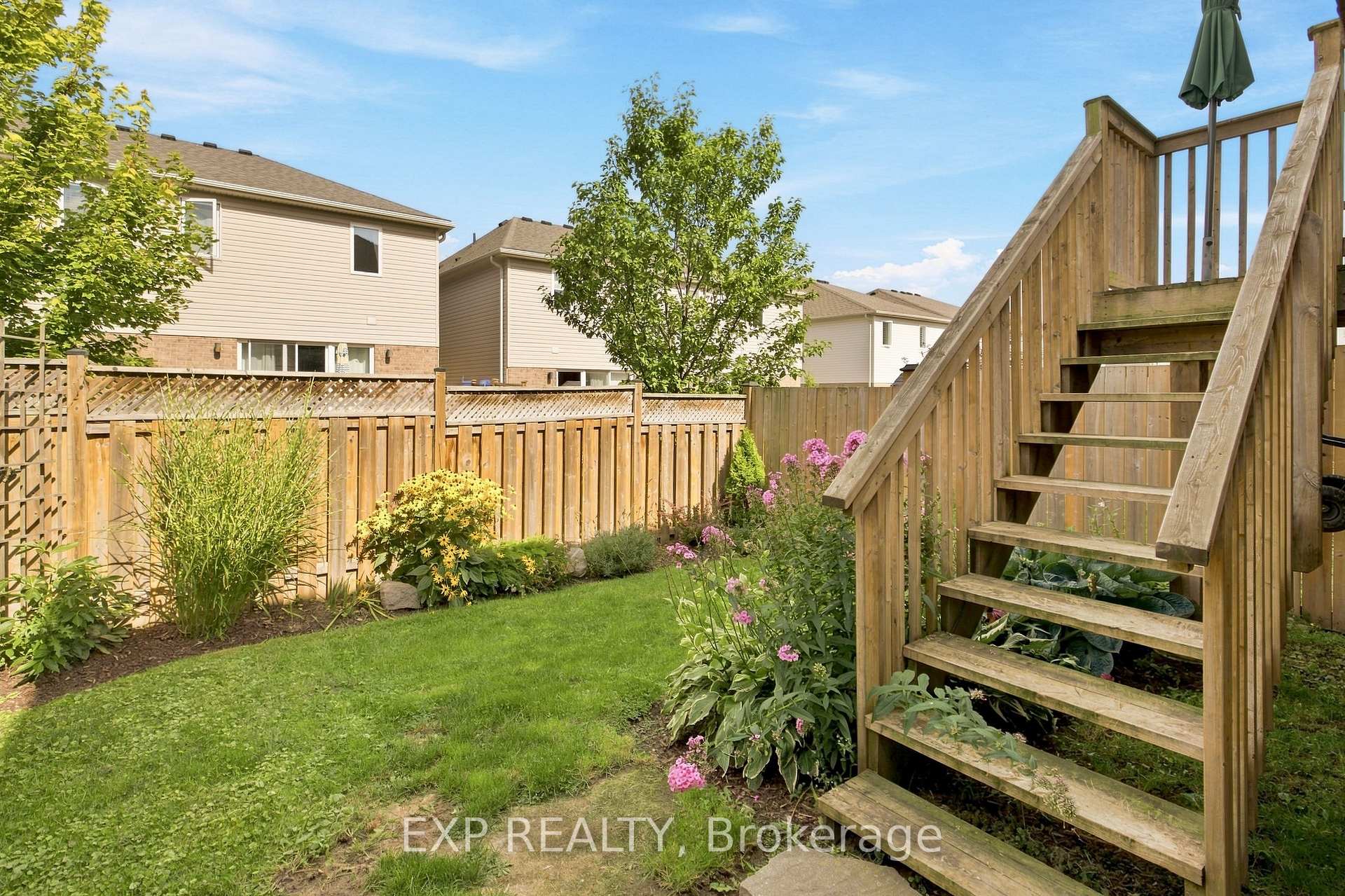 Photo 37 of 187 Eden Oak Trail, Kitchener, Idlewood/Lackner Woods — HOMEH