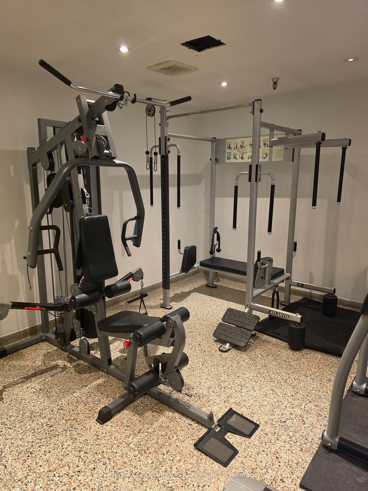 Photo 23 of Unit 1004, 5 Frith Road, North York, Glenfield-Jane Heights — HOMEH