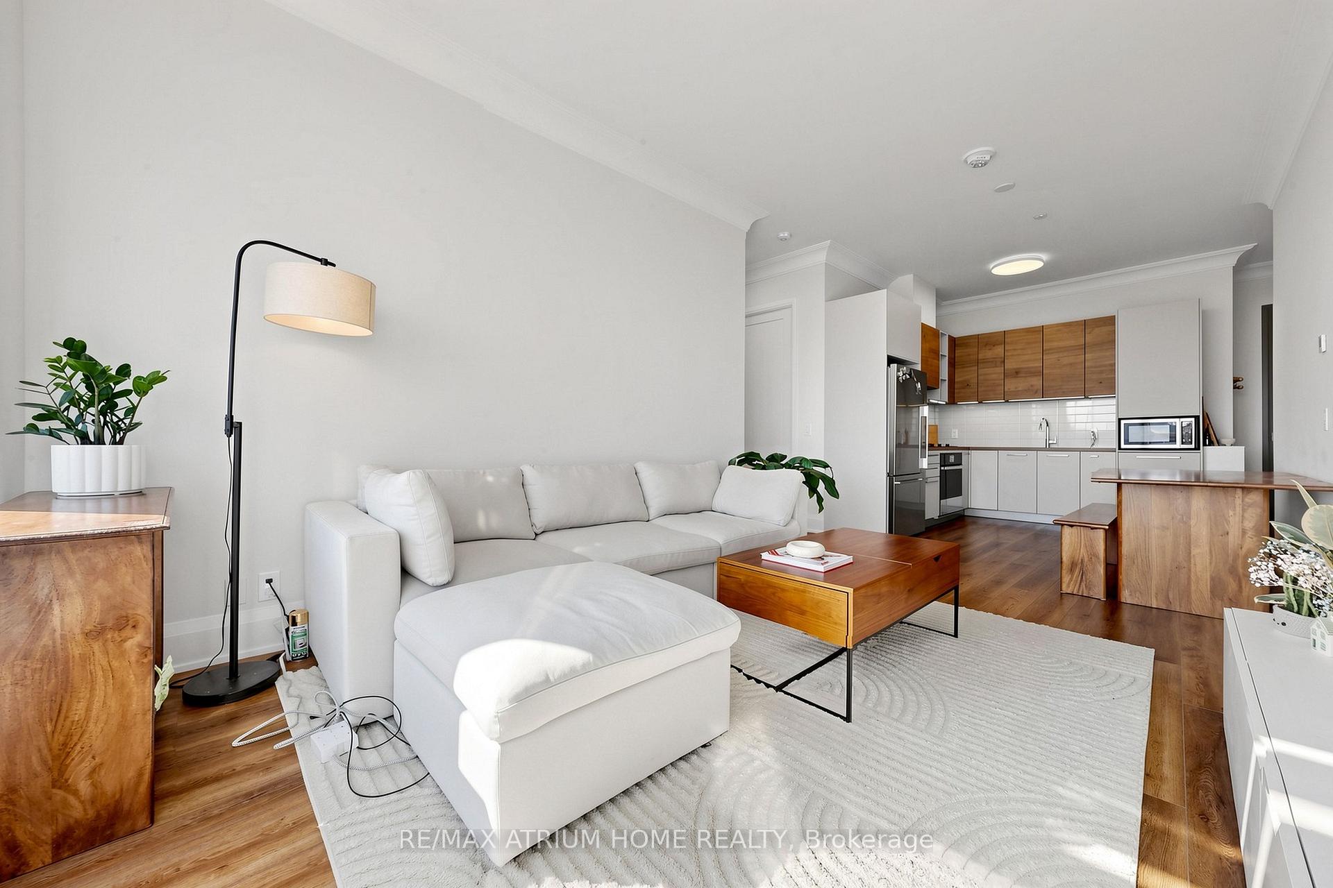 Photo 7 of Unit PH2, 12 Gandhi Lane, Markham, Commerce Valley — HOMEH