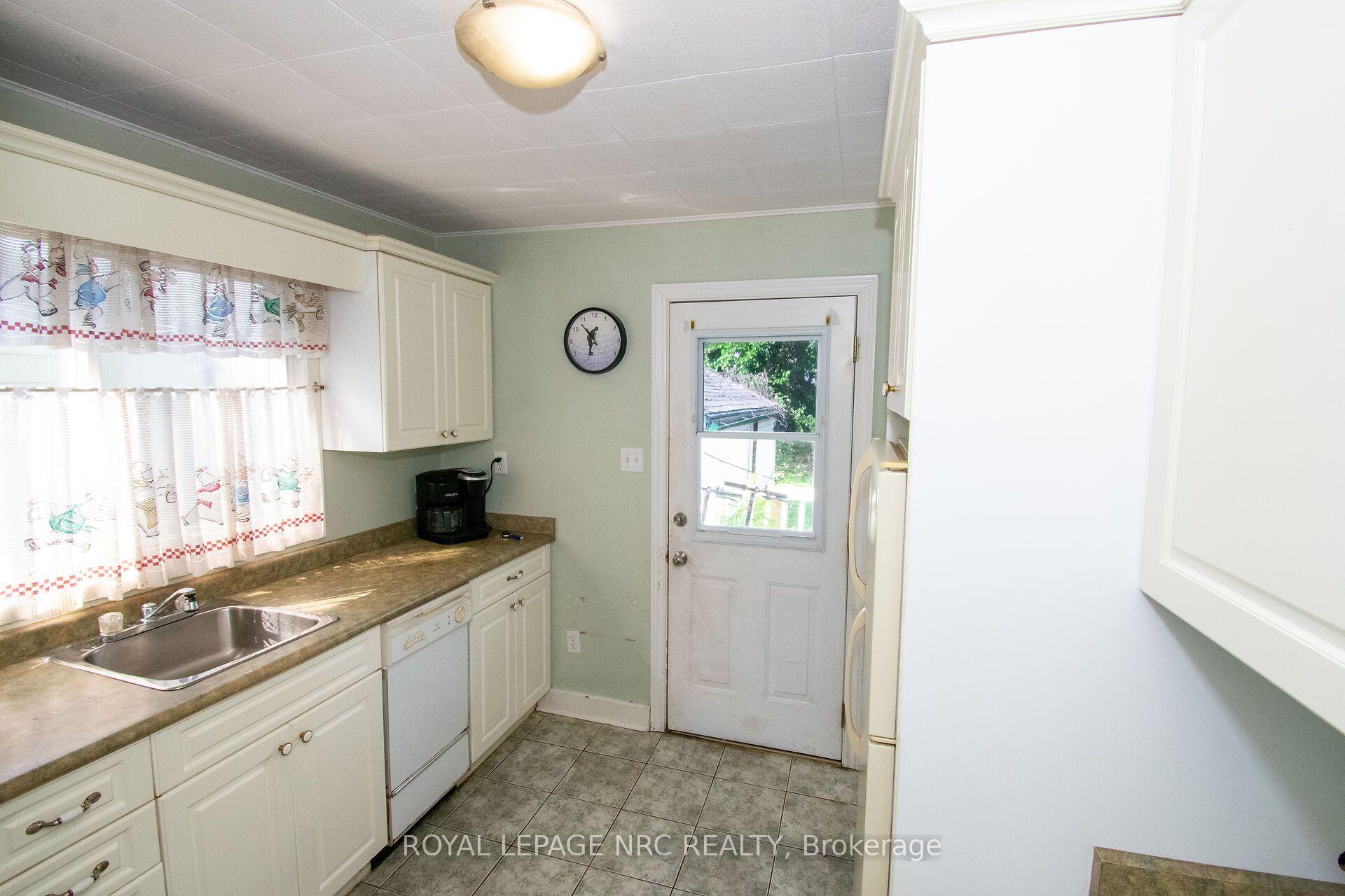 Photo 13 of 13 Mildred Avenue, St. Catharines, Haig — HOMEH