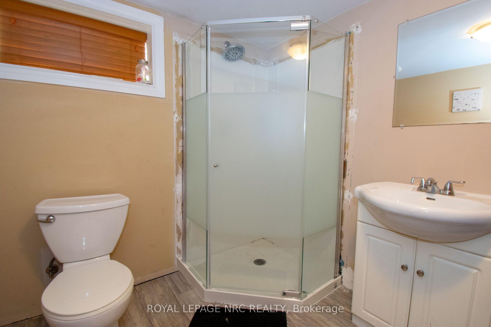 Photo 27 of 13 Mildred Avenue, St. Catharines, Haig — HOMEH