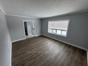 Photo 3 of Unit 1, 7055 Kirby Road, Vaughan, Kleinburg — HOMEH