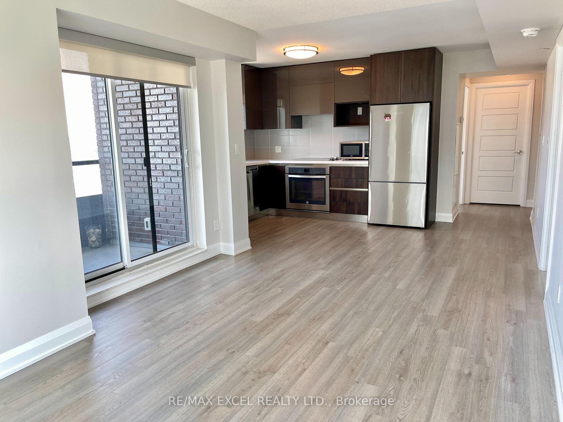 Photo 4 of Unit 1510, 15 Water Walk Drive, Markham, Unionville — HOMEH