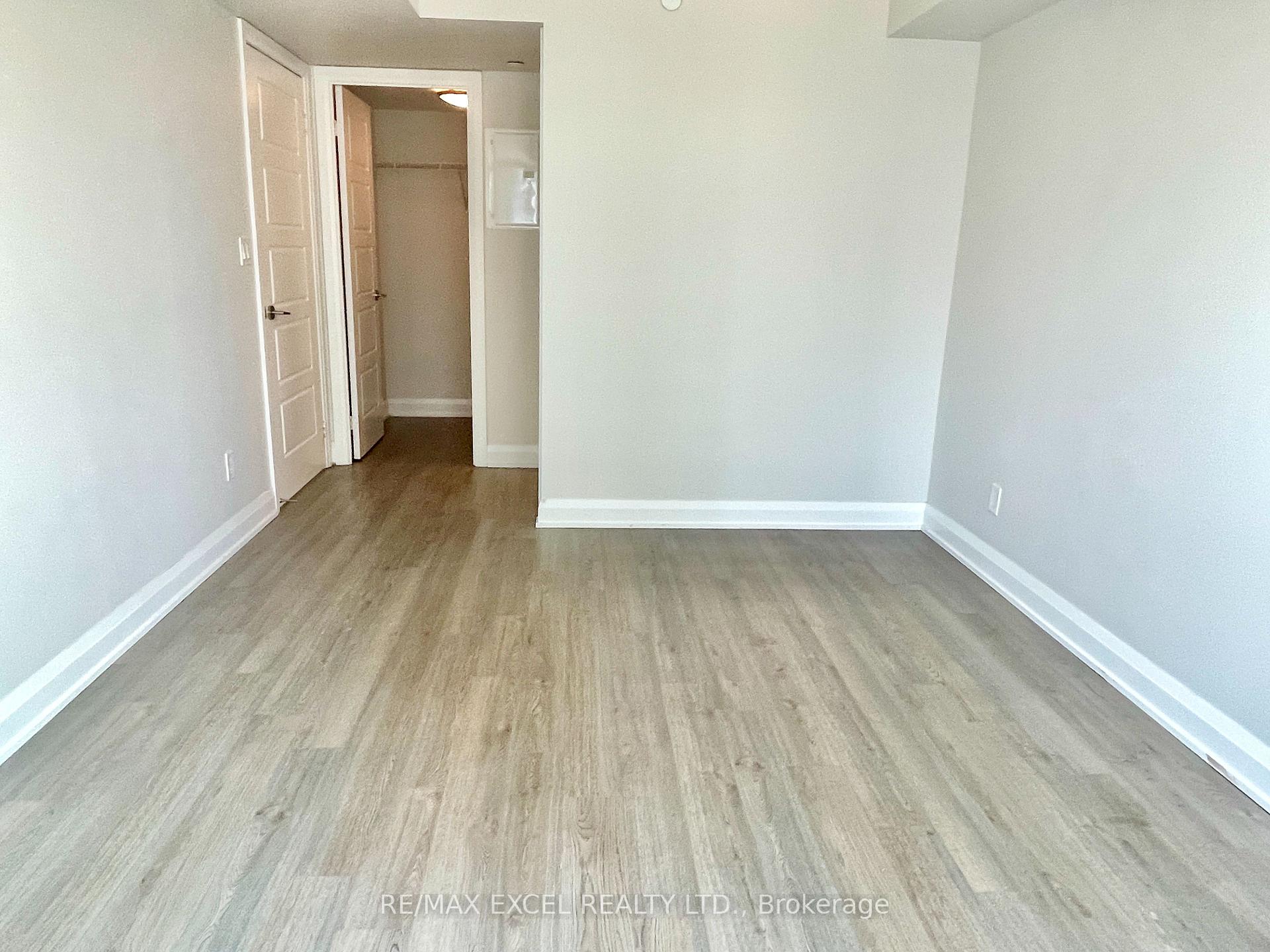 Photo 13 of Unit 1510, 15 Water Walk Drive, Markham, Unionville — HOMEH