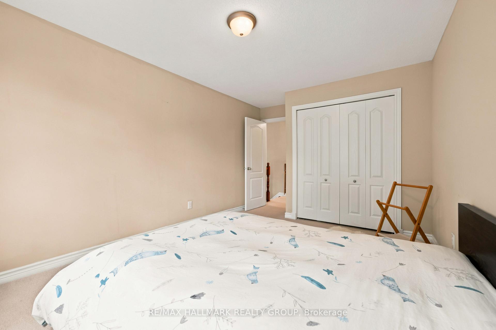 Photo 18 of 328 Laughlin Circle, Ottawa, Kanata - Kanata Lakes/Heritage Hills — HOMEH