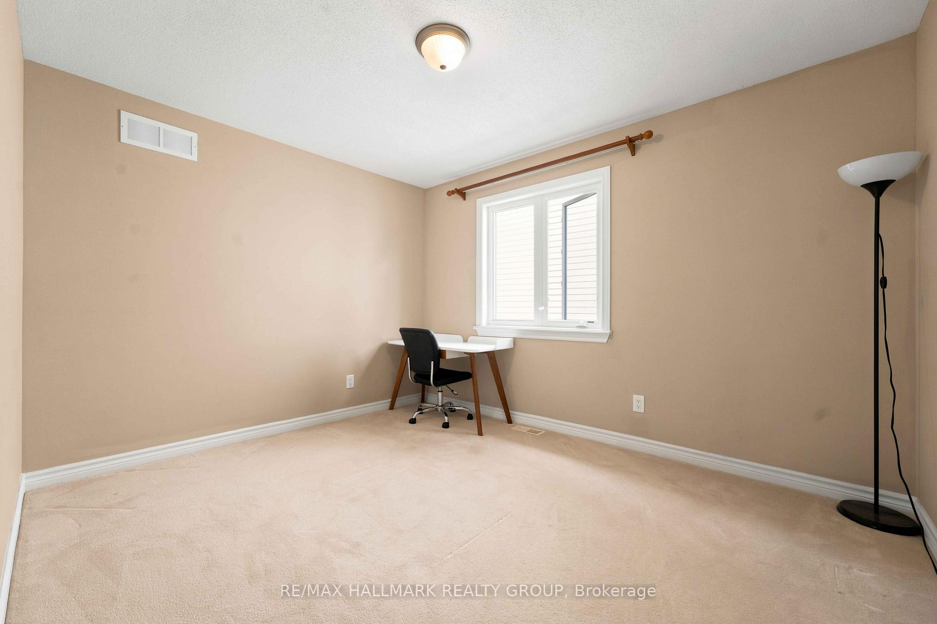Photo 20 of 328 Laughlin Circle, Ottawa, Kanata - Kanata Lakes/Heritage Hills — HOMEH