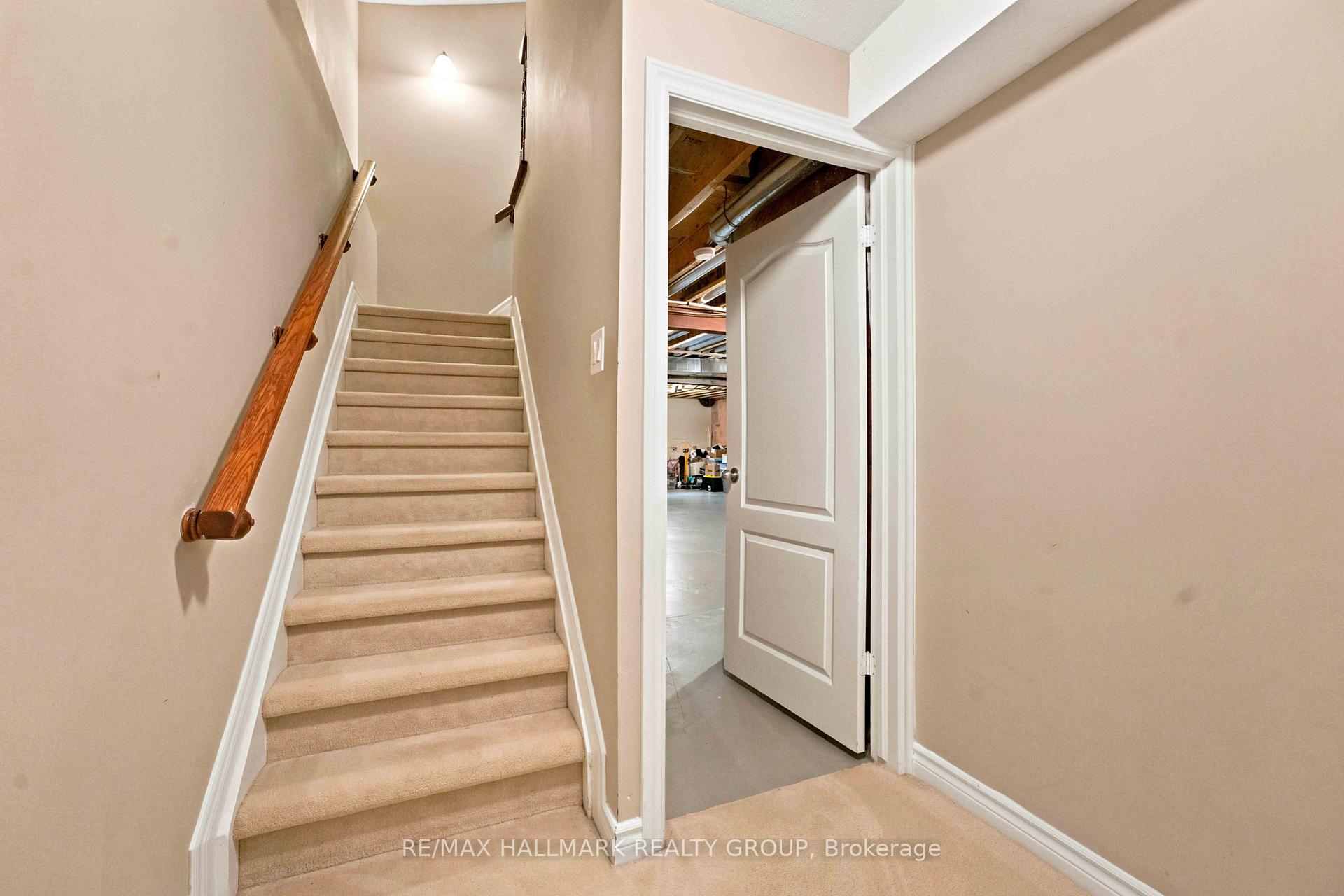 Photo 24 of 328 Laughlin Circle, Ottawa, Kanata - Kanata Lakes/Heritage Hills — HOMEH