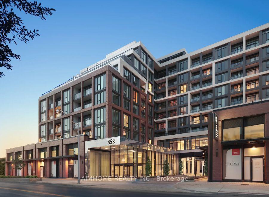 Front of Unit 320, 858 Dupont Street