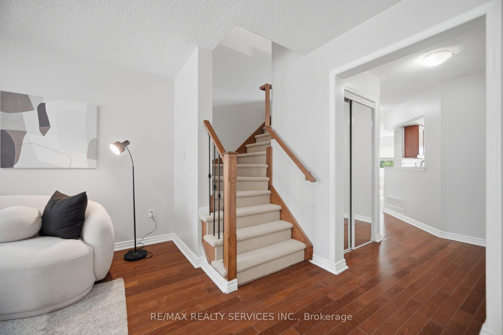 Photo 20 of 9 Ollie Avenue, Brampton, Credit Valley — HOMEH
