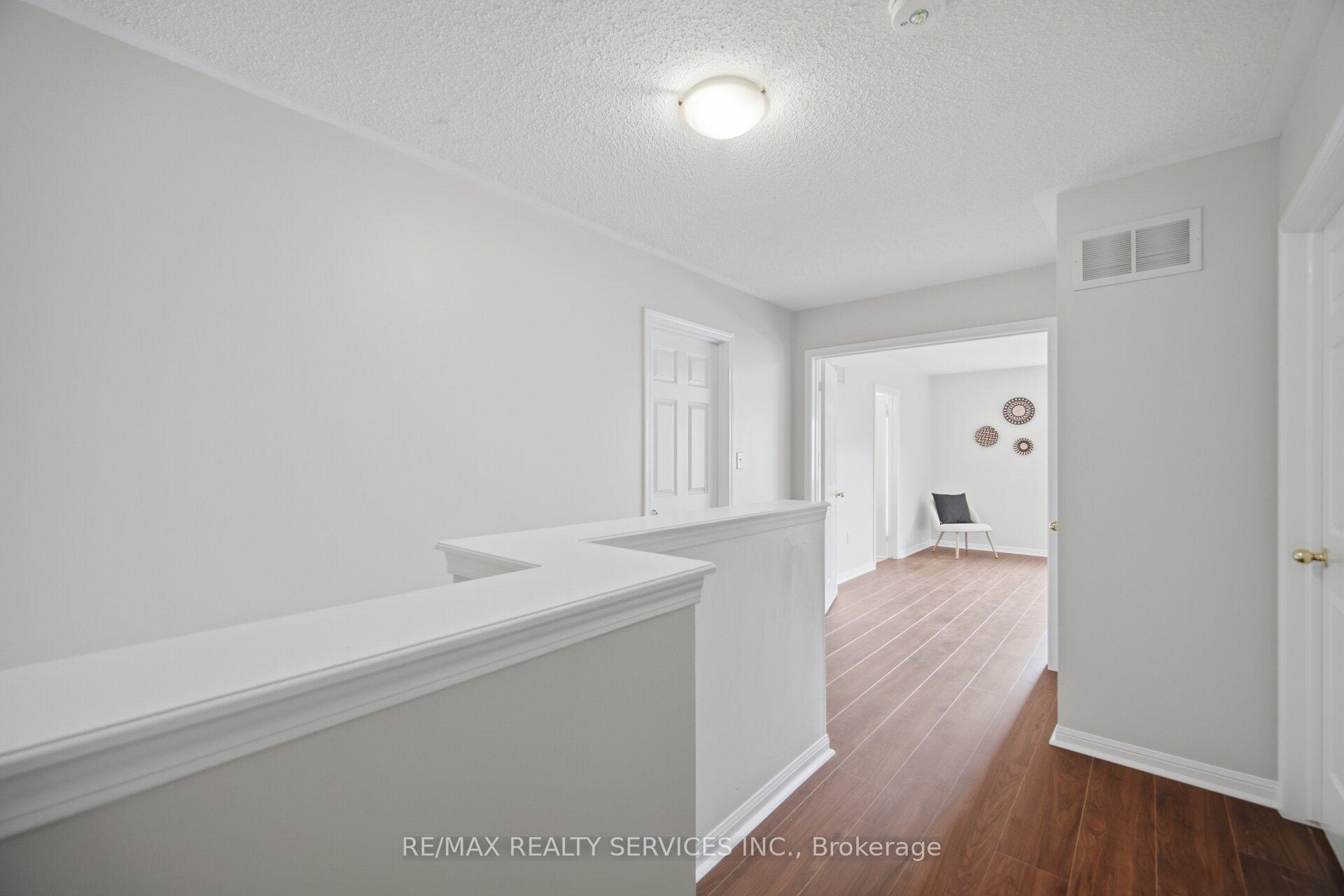 Photo 22 of 9 Ollie Avenue, Brampton, Credit Valley — HOMEH