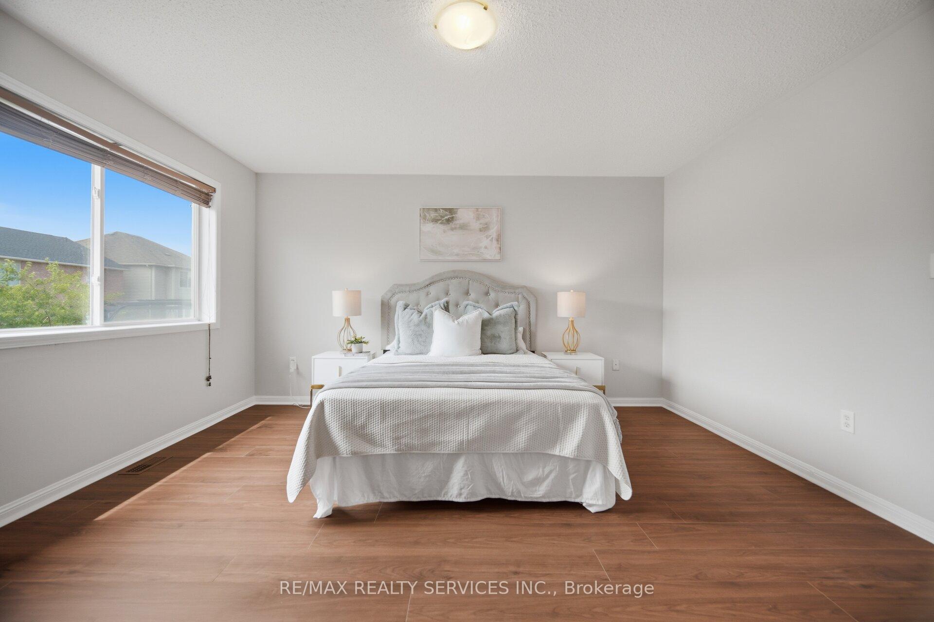 Photo 24 of 9 Ollie Avenue, Brampton, Credit Valley — HOMEH