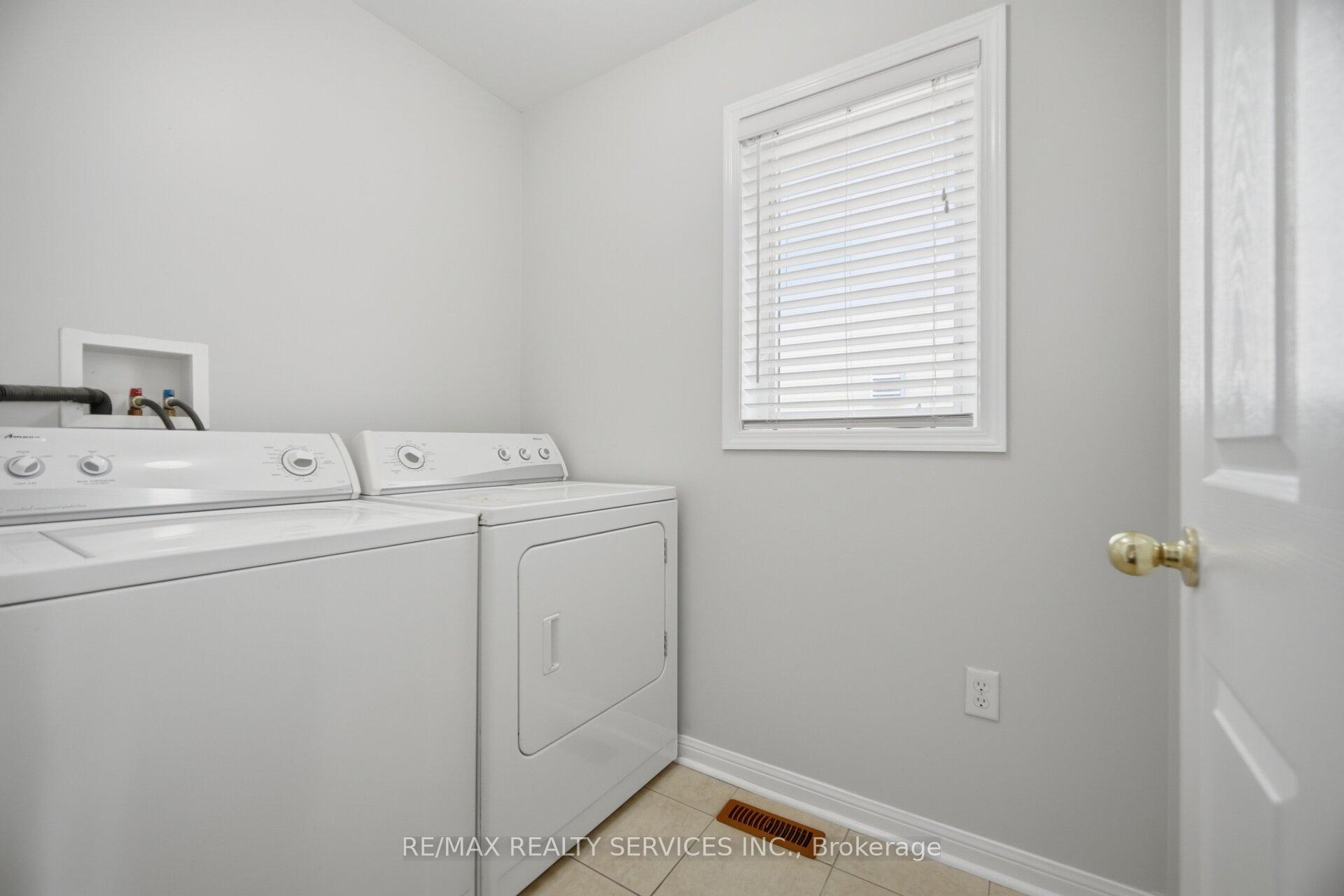 Photo 37 of 9 Ollie Avenue, Brampton, Credit Valley — HOMEH