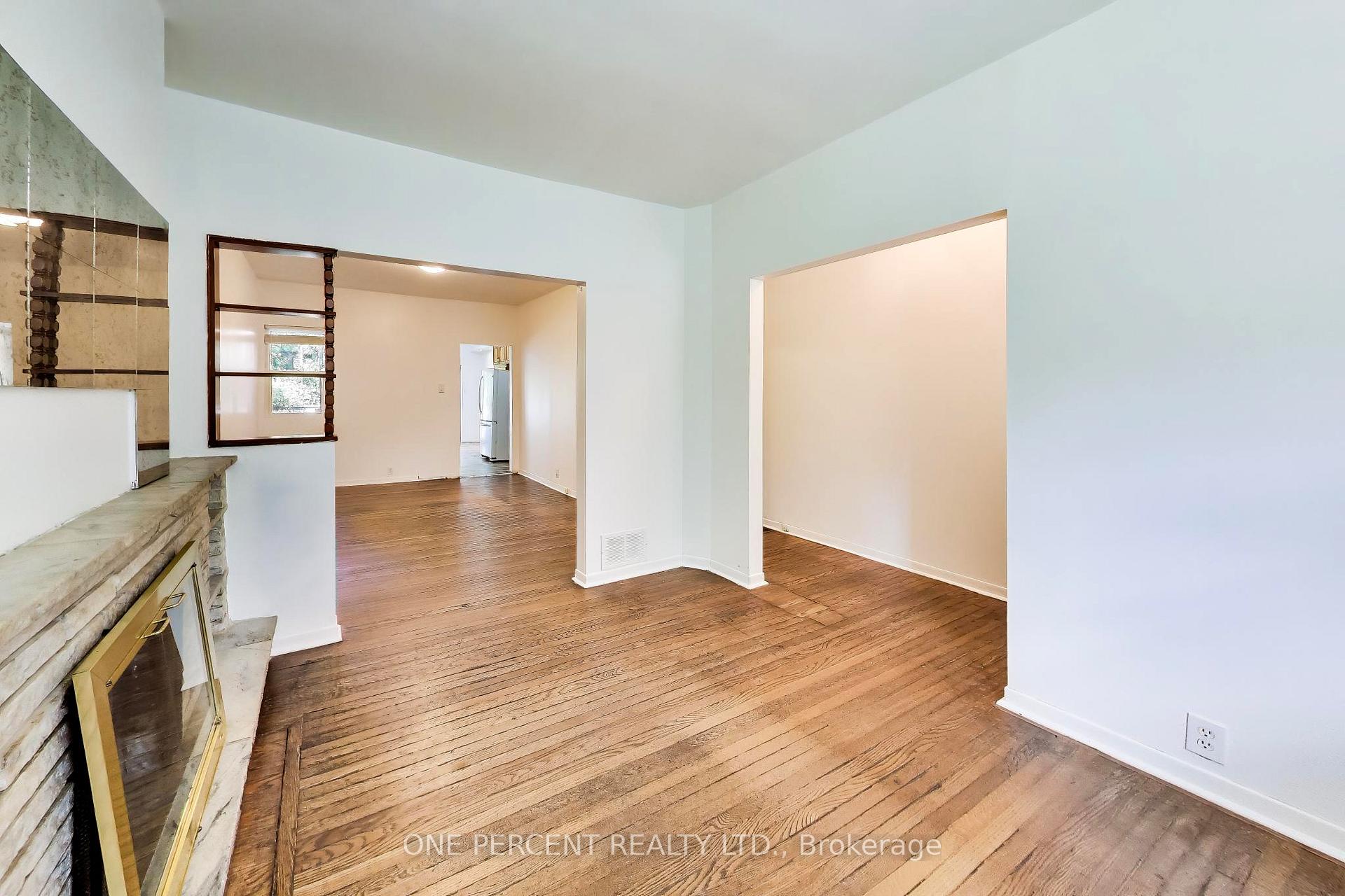 Photo 7 of 150 Beech Avenue, Toronto, The Beaches — HOMEH