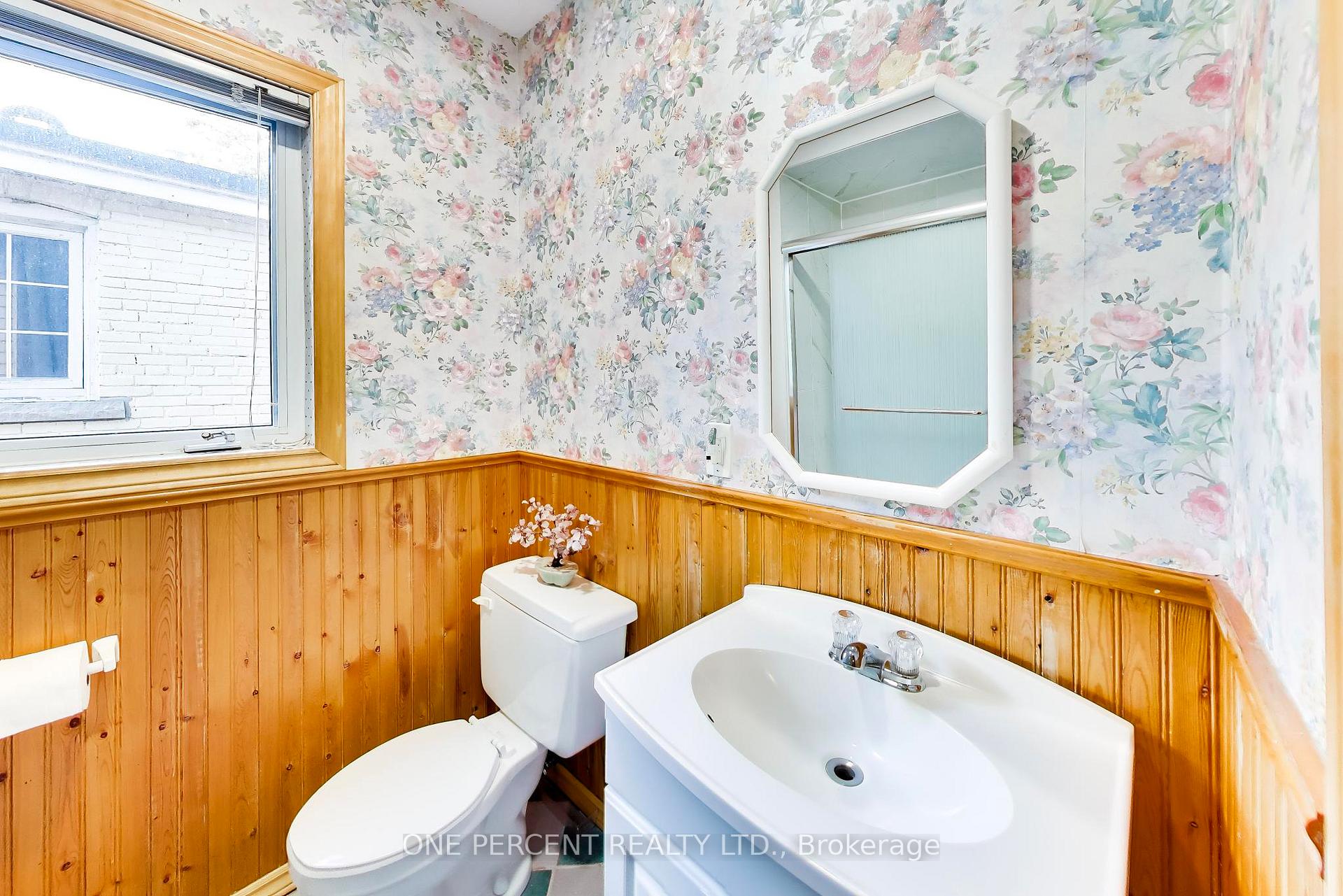 Photo 24 of 150 Beech Avenue, Toronto, The Beaches — HOMEH