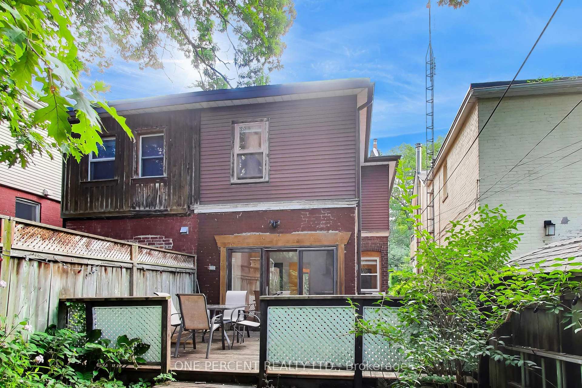 Photo 29 of 150 Beech Avenue, Toronto, The Beaches — HOMEH