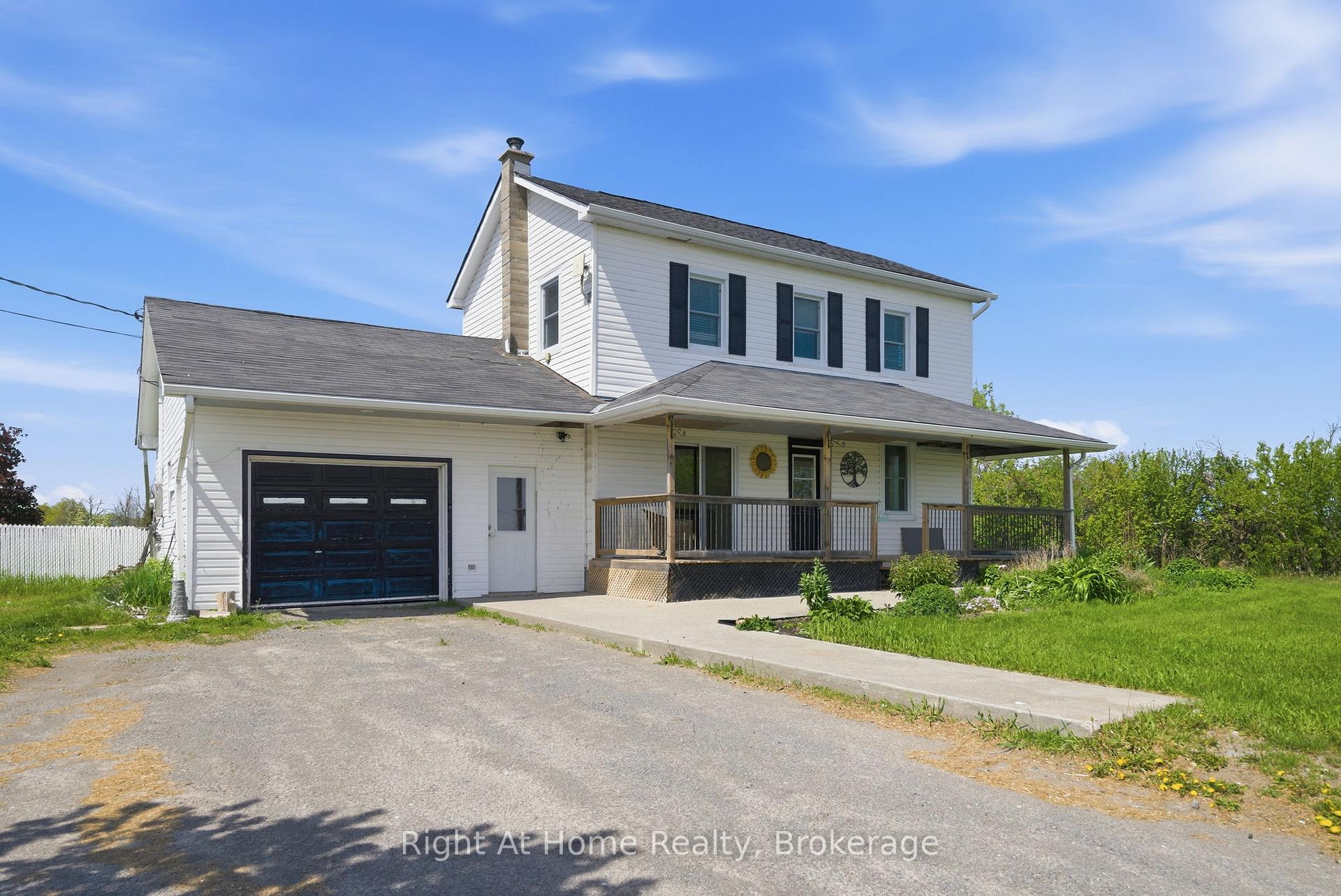 Photo 3 of 660 County Rd 19, Prince Edward County, Ameliasburg Ward — HOMEH