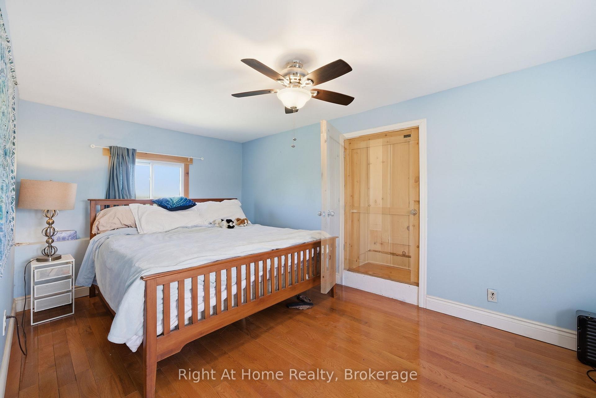 Photo 21 of 660 County Rd 19, Prince Edward County, Ameliasburg Ward — HOMEH