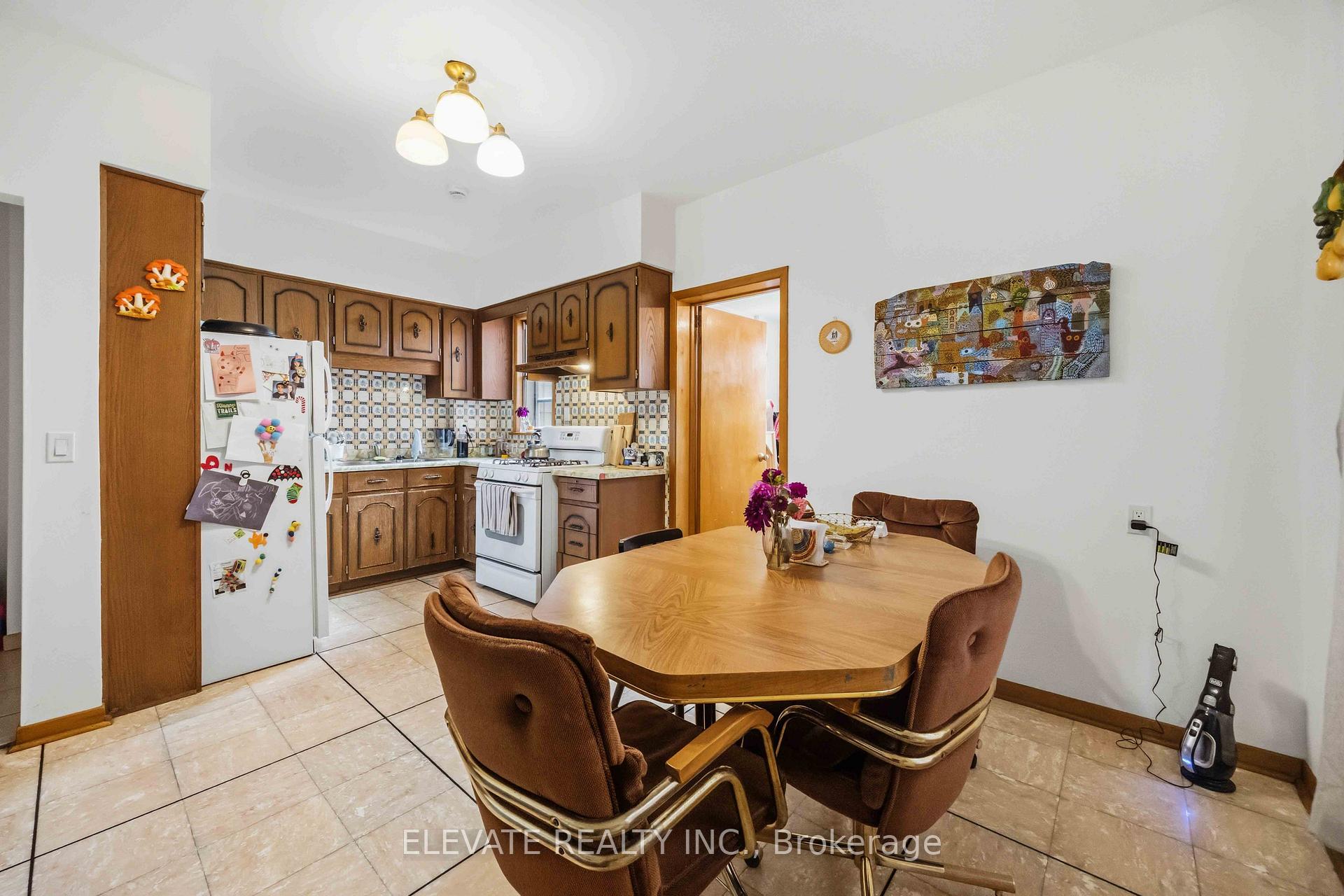 Photo 8 of 236 Symington Avenue, Toronto, Dovercourt-Wallace Emerson-Junction — HOMEH