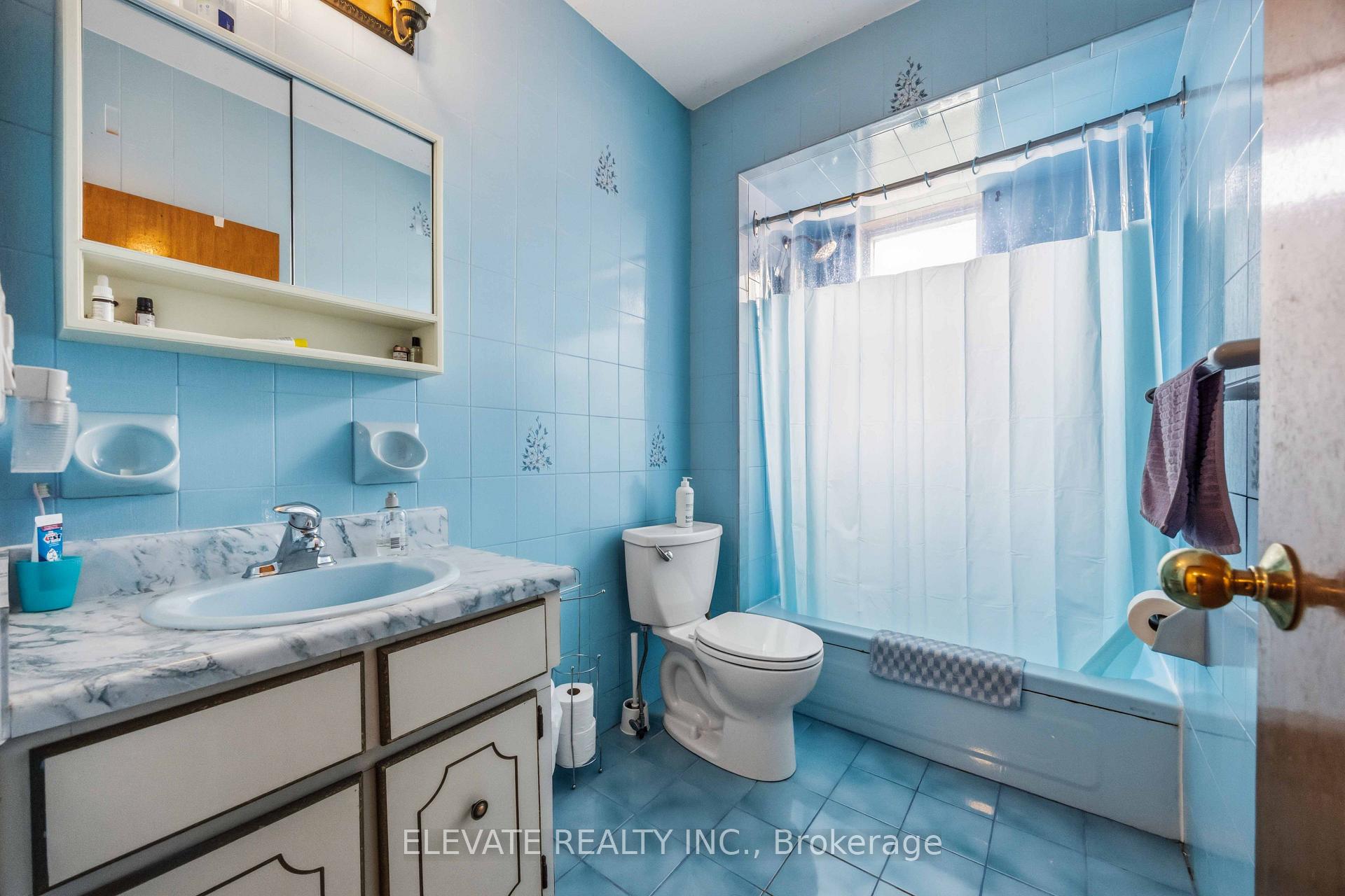 Photo 14 of 236 Symington Avenue, Toronto, Dovercourt-Wallace Emerson-Junction — HOMEH