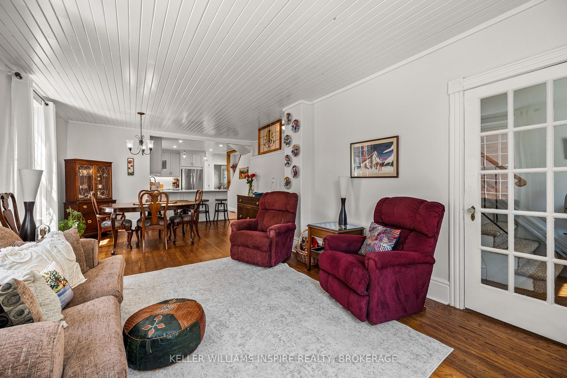 Photo 12 of 124 John Street, Gananoque, Gananoque — HOMEH