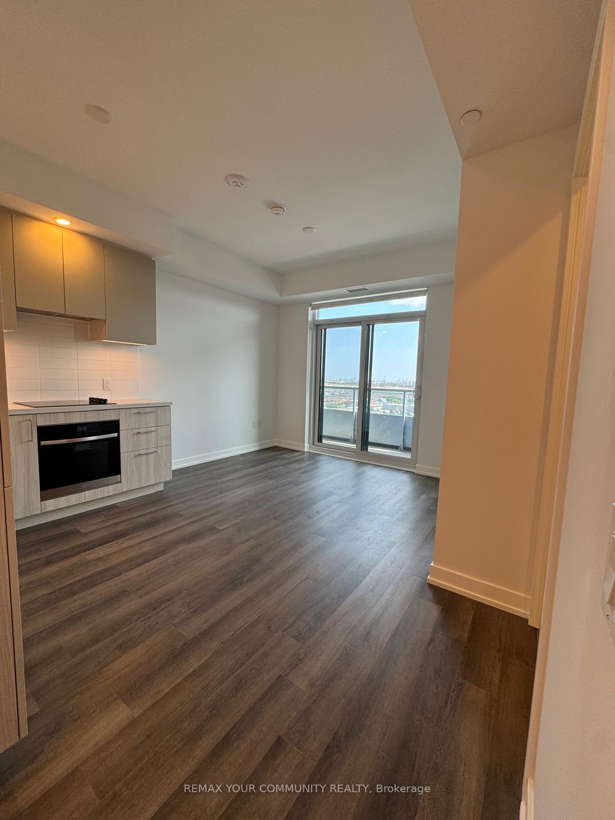 Photo 8 of Unit 1101, 21 Meadowdale Road, Vaughan, Vaughan Corporate Centre — HOMEH